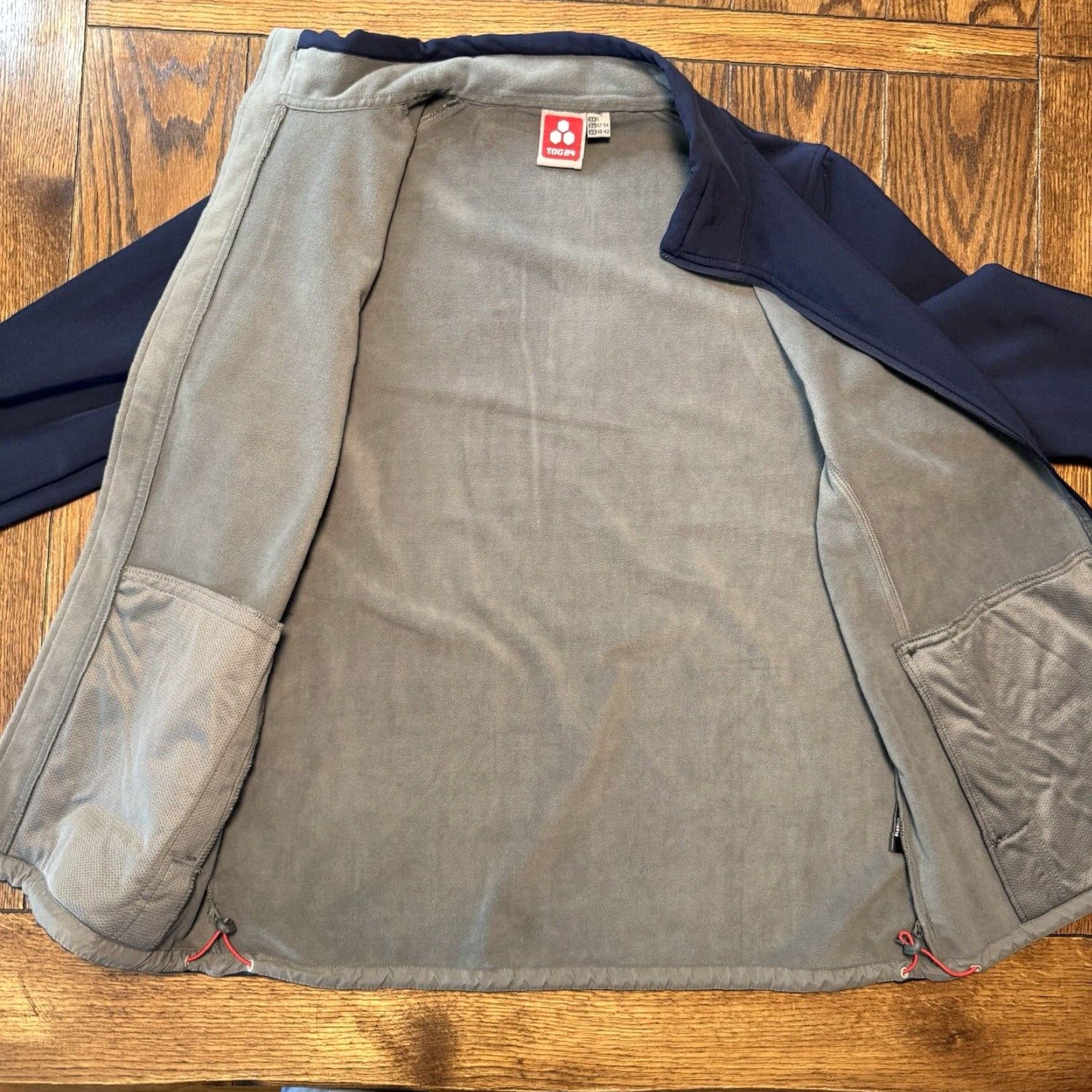 Vintage TOG 24 Softshell Shield Jacket Men’s Size Large Fleece Lined Coat Navy Blue Size US L / EU 52-54 / 3 - 6 Thumbnail