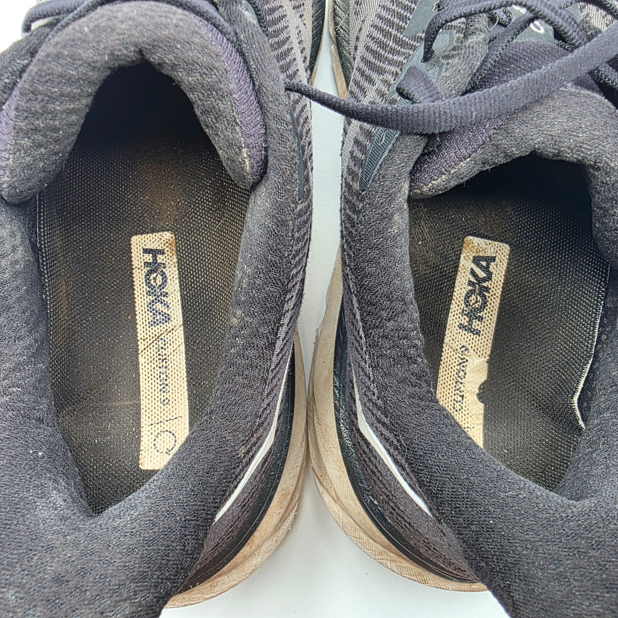 Hoka Hoka One One Clifton 9 Womens Size 12 Black Lightweight Athl Size US 12 / IT 42 - 9 Thumbnail