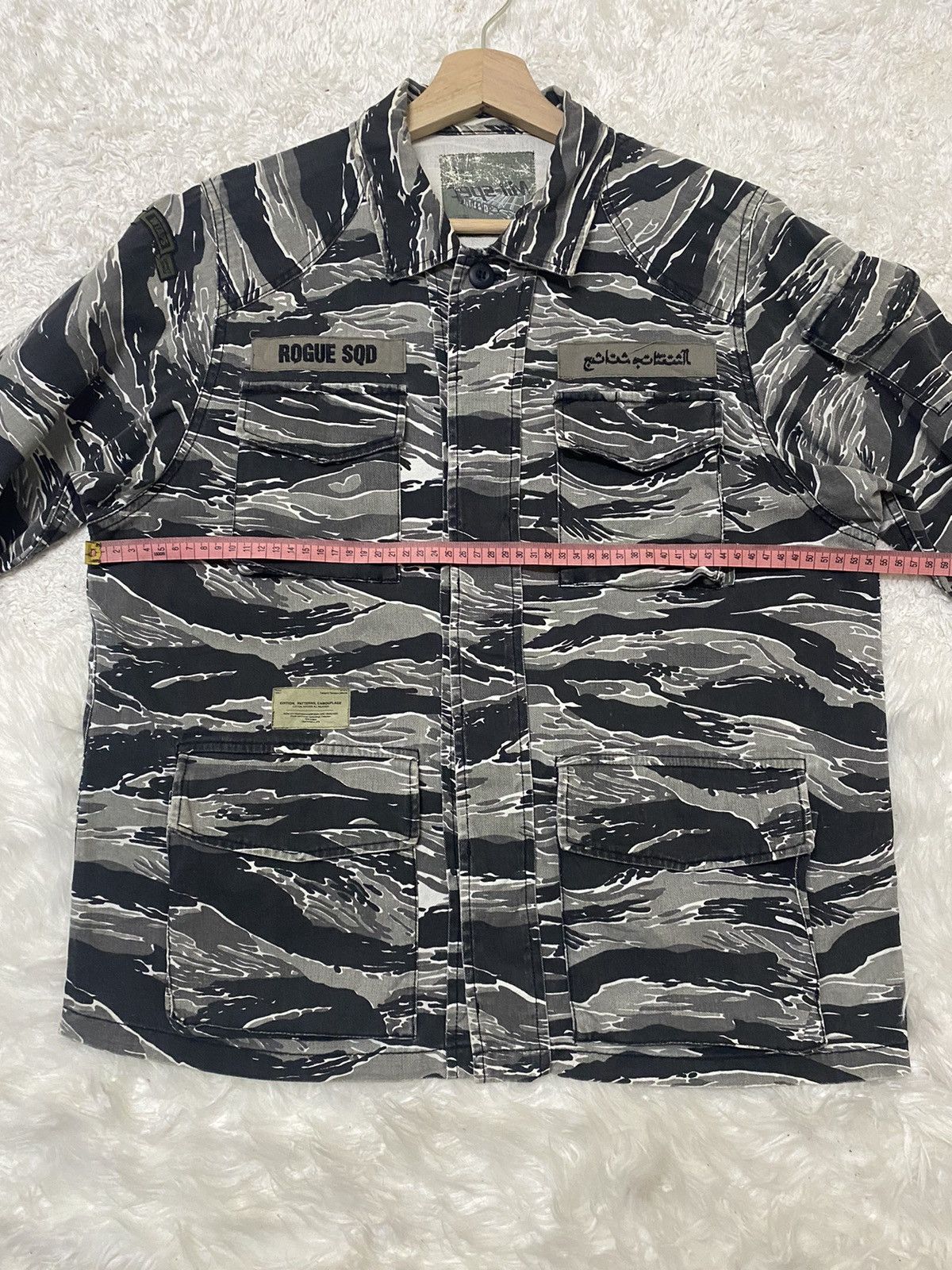 Wtaps MILITARY SPEC TIGER STRIPE CAMOUFLAGE WTAPS BUTTON UP SHIRT Size US L / EU 52-54 / 3 - 16 Thumbnail