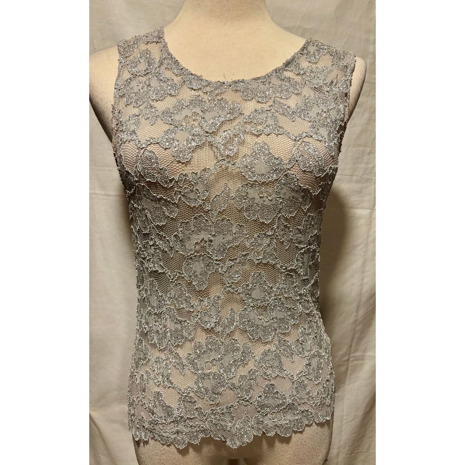Vintage Lew Magram Vtg Silver Stretch Lace Top Cami Scallop Bottom Size M / US 6-8 / IT 42-44 - 1 Thumbnail