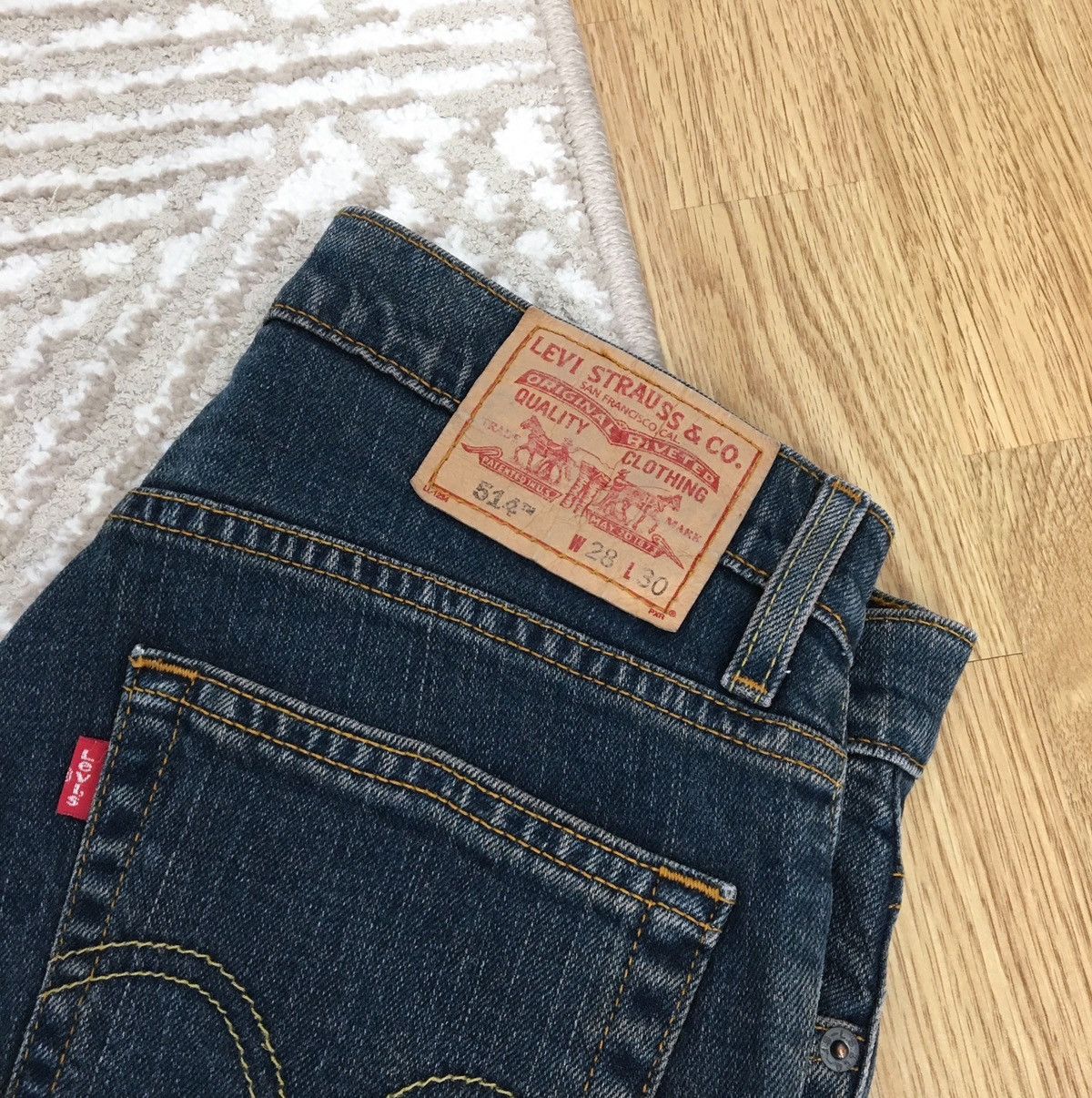 Levi's Vintage Levis 514 Slim Straight Released Hem Jeans Size US 28 / EU 44 - 3 Thumbnail