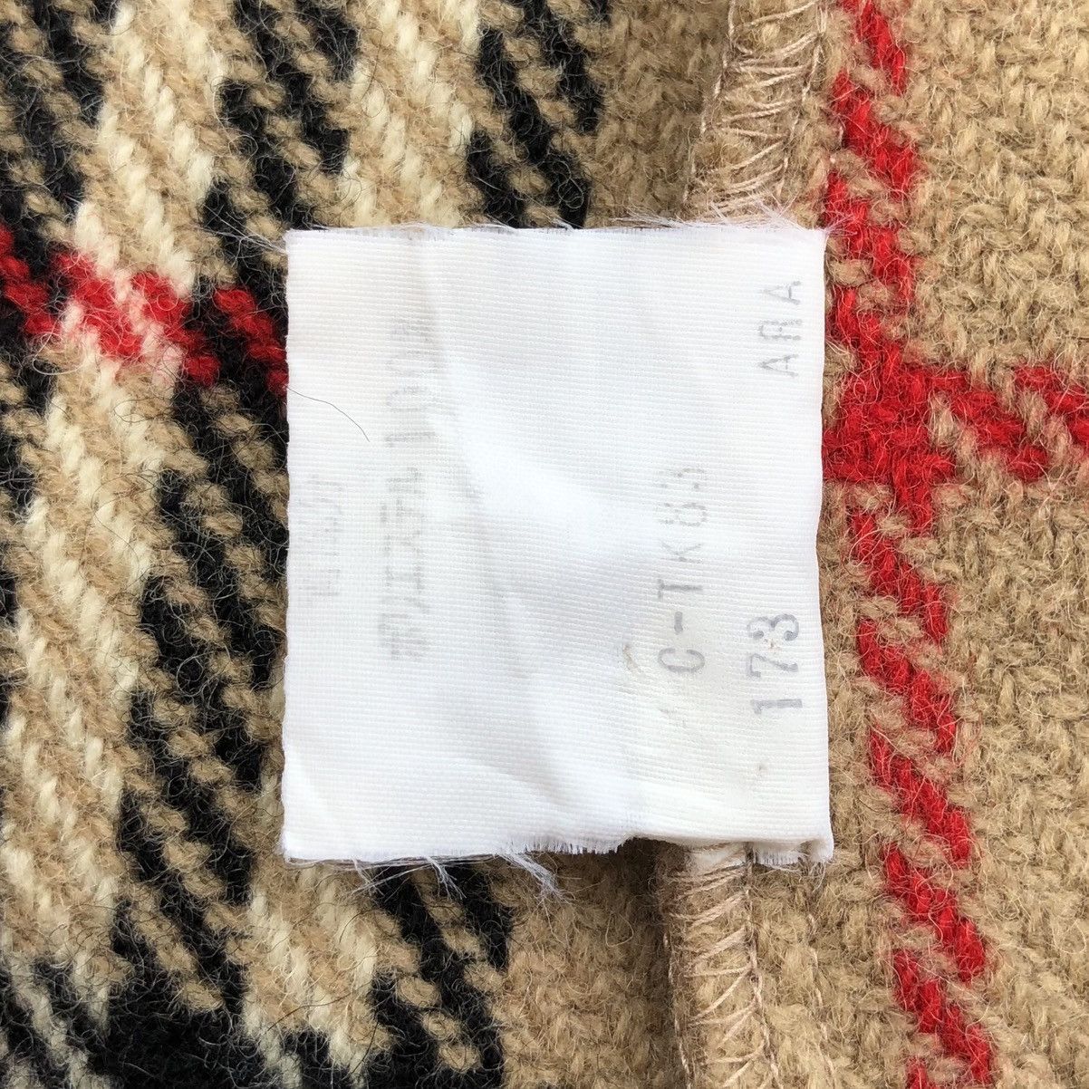 Burberry Vintage 90s Inner Burberry’s Nova Check Brown Colour Size US M / EU 48-50 / 2 - 14 Thumbnail