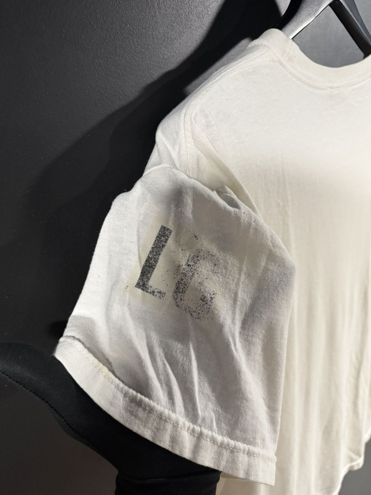 Vintage 2000s Y2K Vintage Bitch On A Leash Faded Punk Grunge Tee L Size US L / EU 52-54 / 3 - 5 Thumbnail