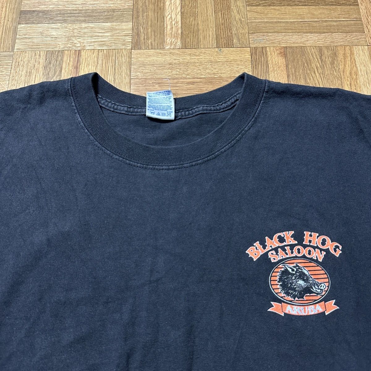 Gildan Vintage Black Hog Saloon tee Size US XL / EU 56 / 4 - 4 Thumbnail