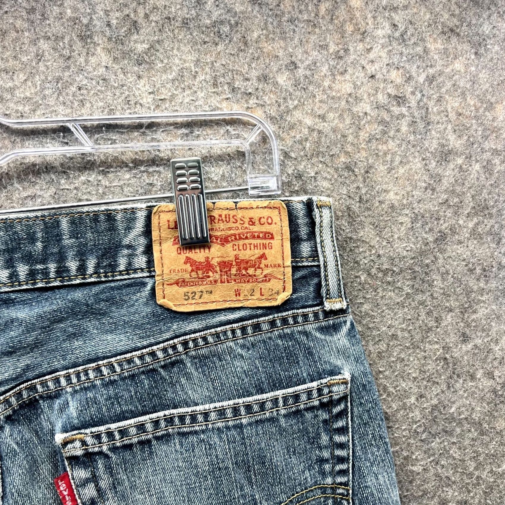 Levi's Levi's 527 Jeans Shorts Mens 32 Blue Denim Washed Bootcut Cotton Vintage Jorts Bermuda Casual 6 Inseam Regular 32x34-Blue Mens Shorts Size US 32 / EU 48 - 4 Thumbnail