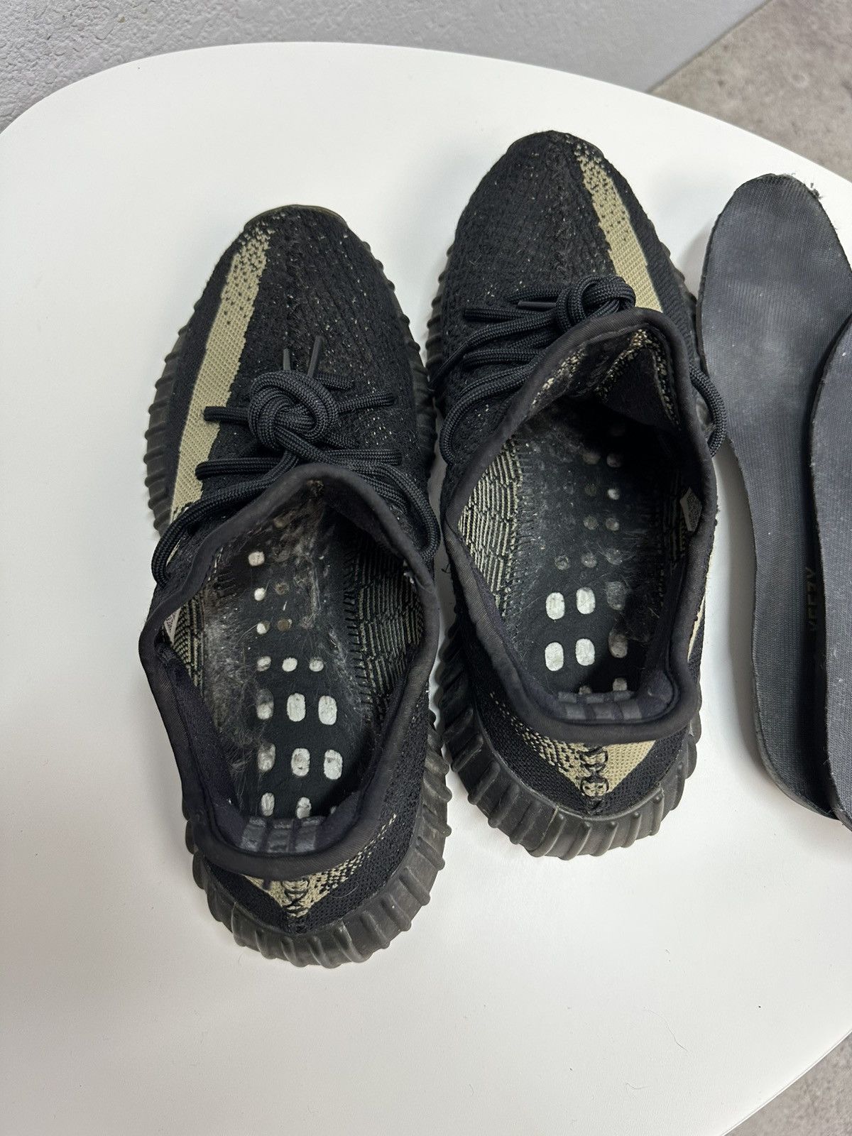 Adidas Vintage 2016 Adidas Yeezy 350 V2 Oreo Shoes Sneakers Size US 8.5 / EU 41-42 - 13 Thumbnail