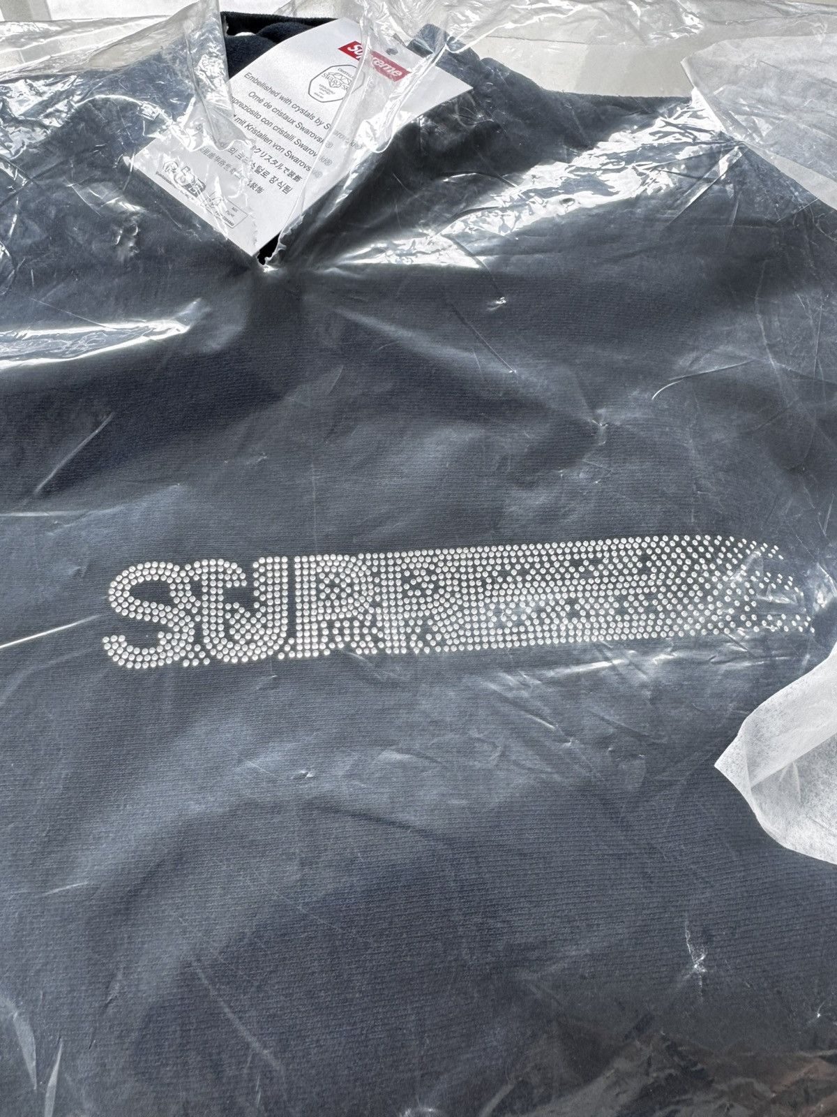Supreme × Swarovski Supreme Swarovski Motion Logo Hoodie Sweatshirt Navy Size US XL / EU 56 / 4 - 2 Thumbnail