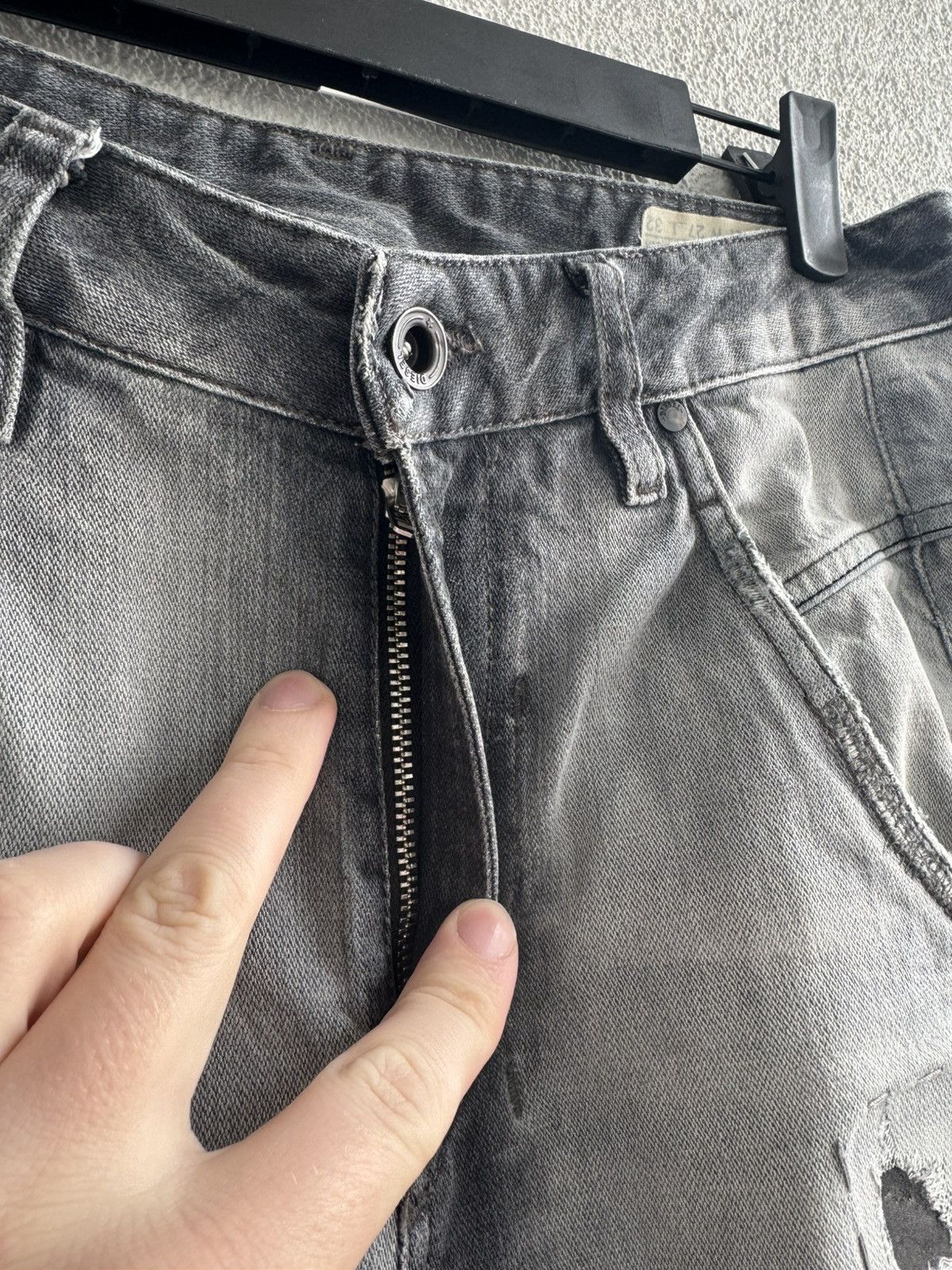 Diesel Diesel Industry Distressed Grey Jeans Slim Fit Faded Denim Size US 27 - 7 Thumbnail