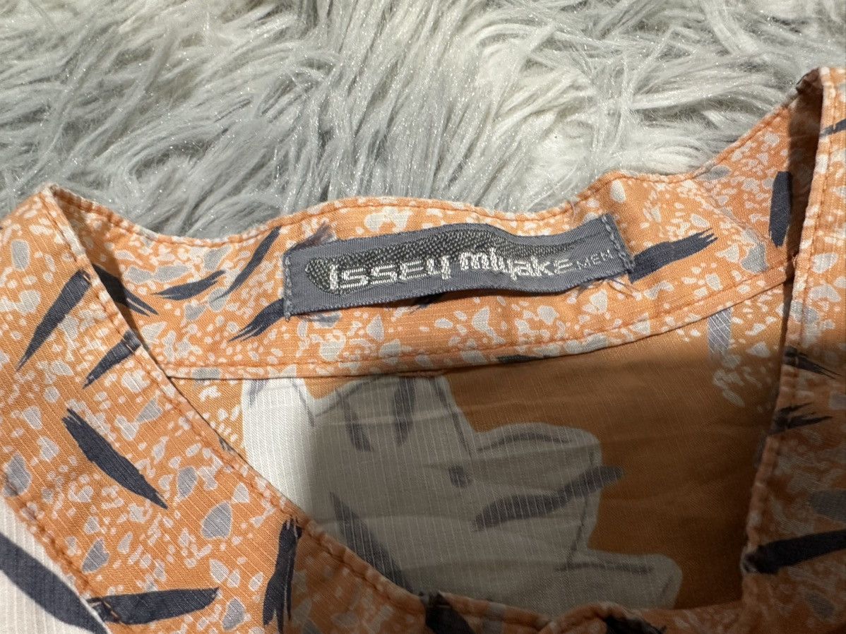 Issey Miyake 🔥Archived Ss86 Vintage Issey Miyake Men Shirt Stegosaurus Size US XL / EU 56 / 4 - 5 Thumbnail
