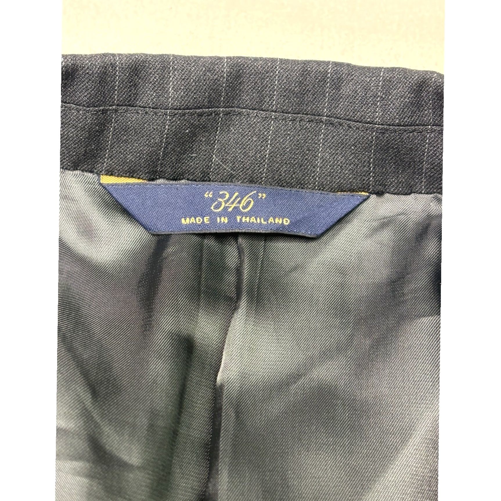 Brooks Brothers Brooks Brothers 346 Blazer Men 42S Gray Pinstripe Wool Blend Stretch Shirt/Blazer Gray Mens 42S Blazer Size 42R - 4 Thumbnail