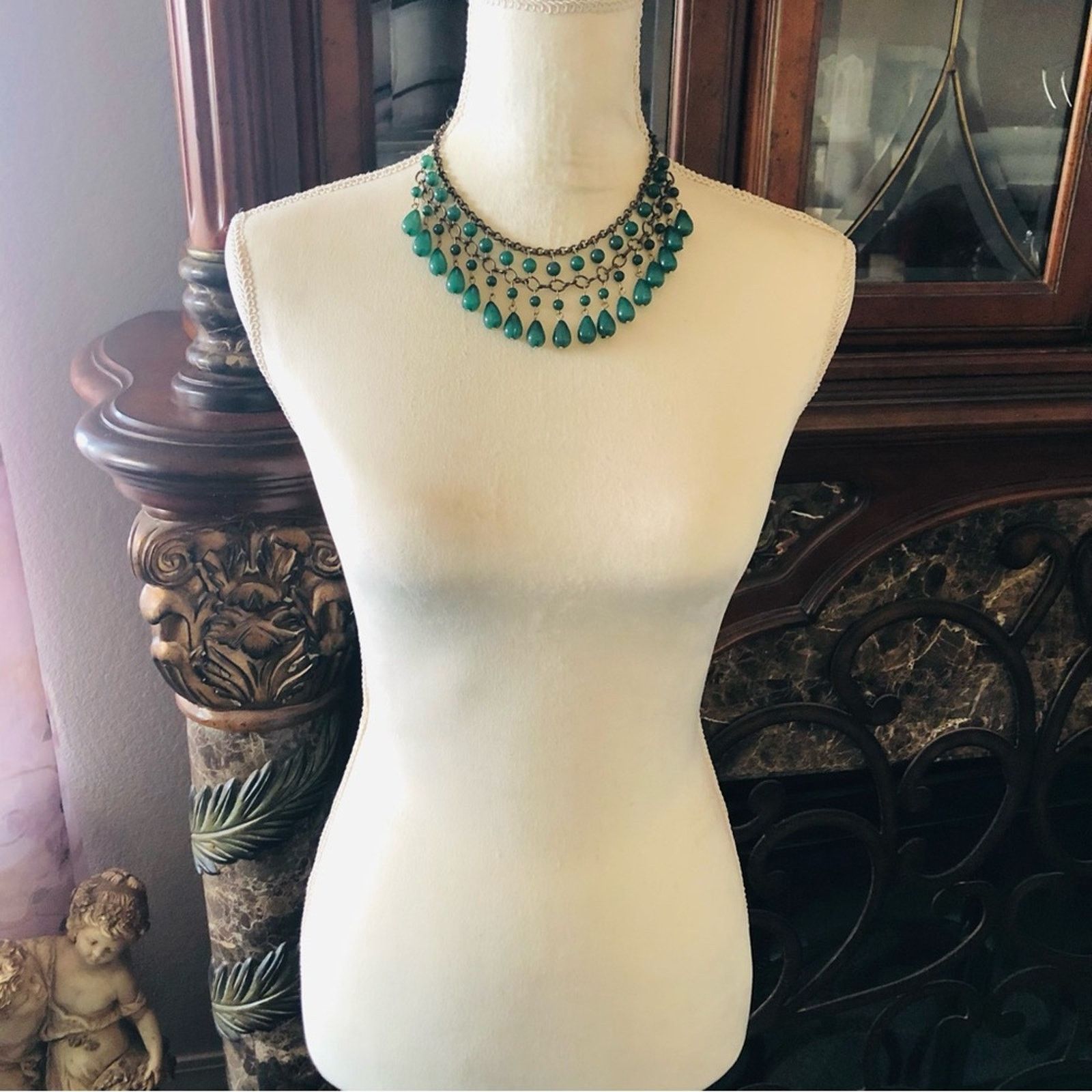 Jewelry Aged brass green beaded fringe bib necklace Size ONE SIZE - 6 Thumbnail