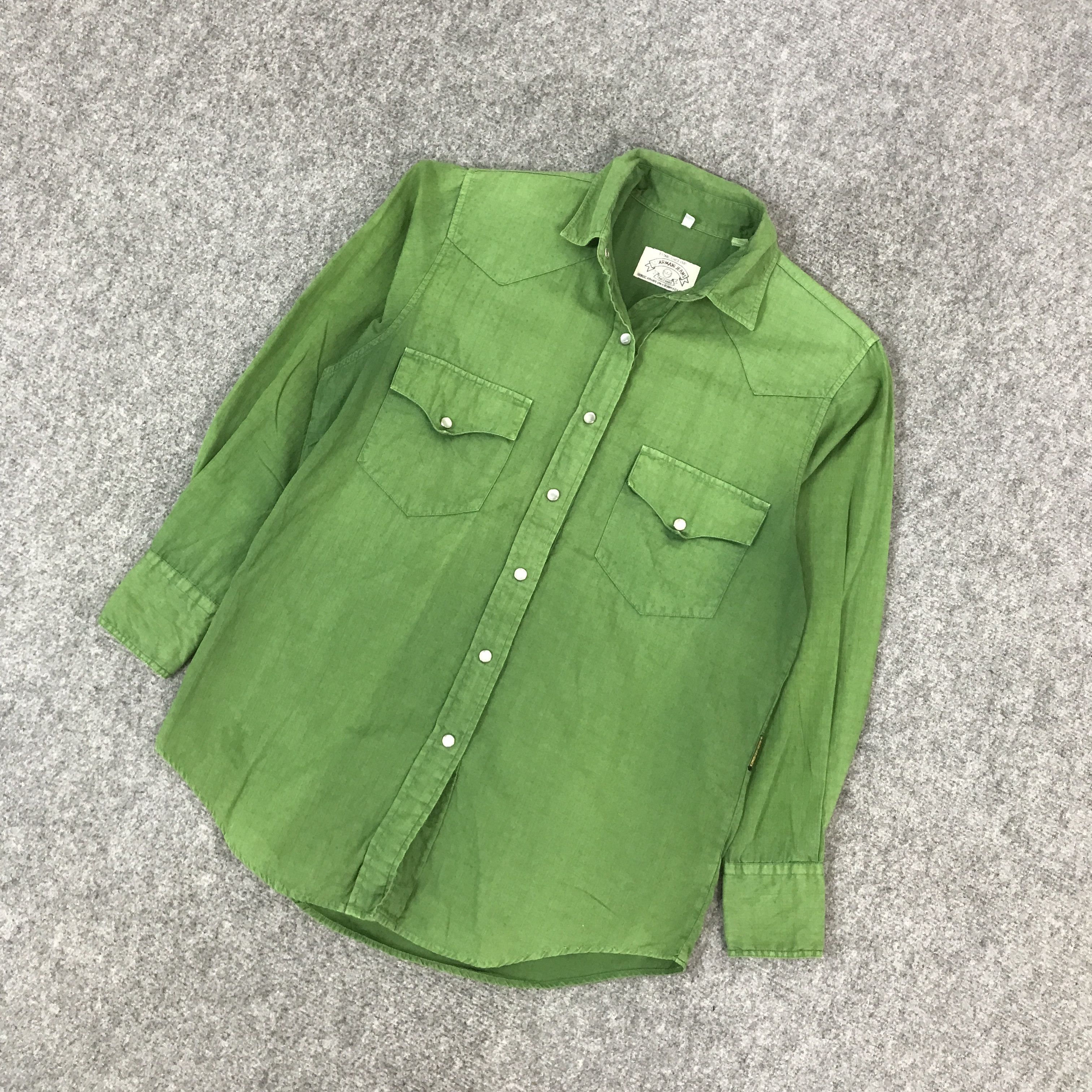 Armani ARMANI JEANS SNAP BUTTOM TSHIRST Size US S / EU 44-46 / 1 - 5 Thumbnail