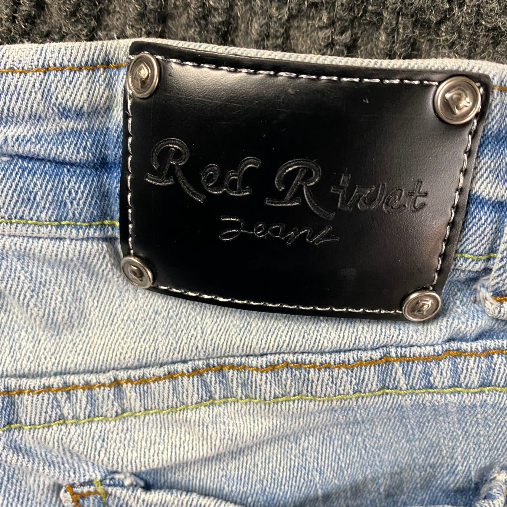 Denime VINTAGE Red Rivet Denim Jean Shorts Sz 1 Low Rise 2” Inseam Distressed 90s Biker Bohemian Grunge USA 2" Inseam Size 25" / US 0 / IT 36 - 6 Thumbnail