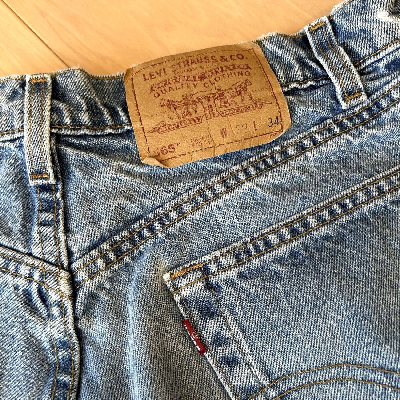 Levi's VINTAGE Levi’s 565 Shorts Women’s 31 Blue Denim Jean 1996 Cutoff 2” Inseam Size 24" / US 00 / IT 34 - 4 Thumbnail