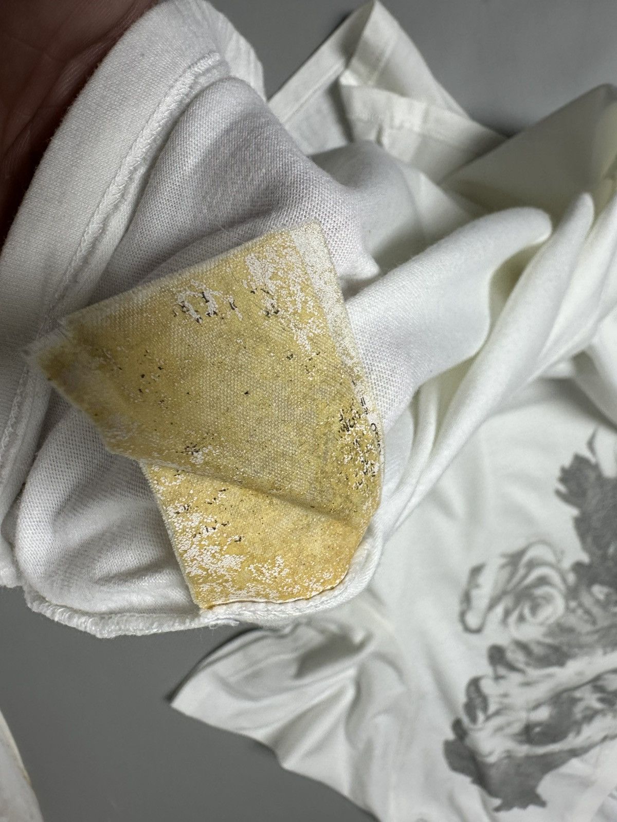 Maison Margiela Maison Margiela 2010 “Eagle & Rose” Trompe L’Oeil Tee Size US M / EU 48-50 / 2 - 10 Thumbnail