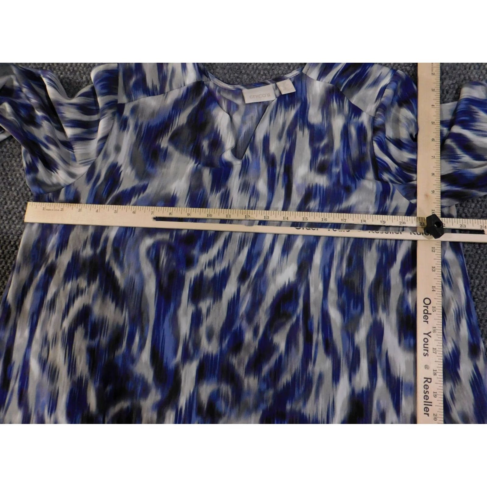 Vintage Chico's Tunic Blouse Long Sleeve Blue Gray Abstract V-Neck 2 Womens Shirt Casual Blouse Size XS / US 0-2 / IT 36-38 - 6 Thumbnail