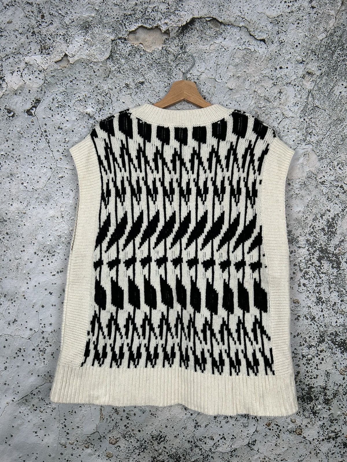 Japanese Brand Iben Wool Vest Avantgarde Grunge Streetwear Vintage Japanese Size US M / EU 48-50 / 2 - 4 Thumbnail