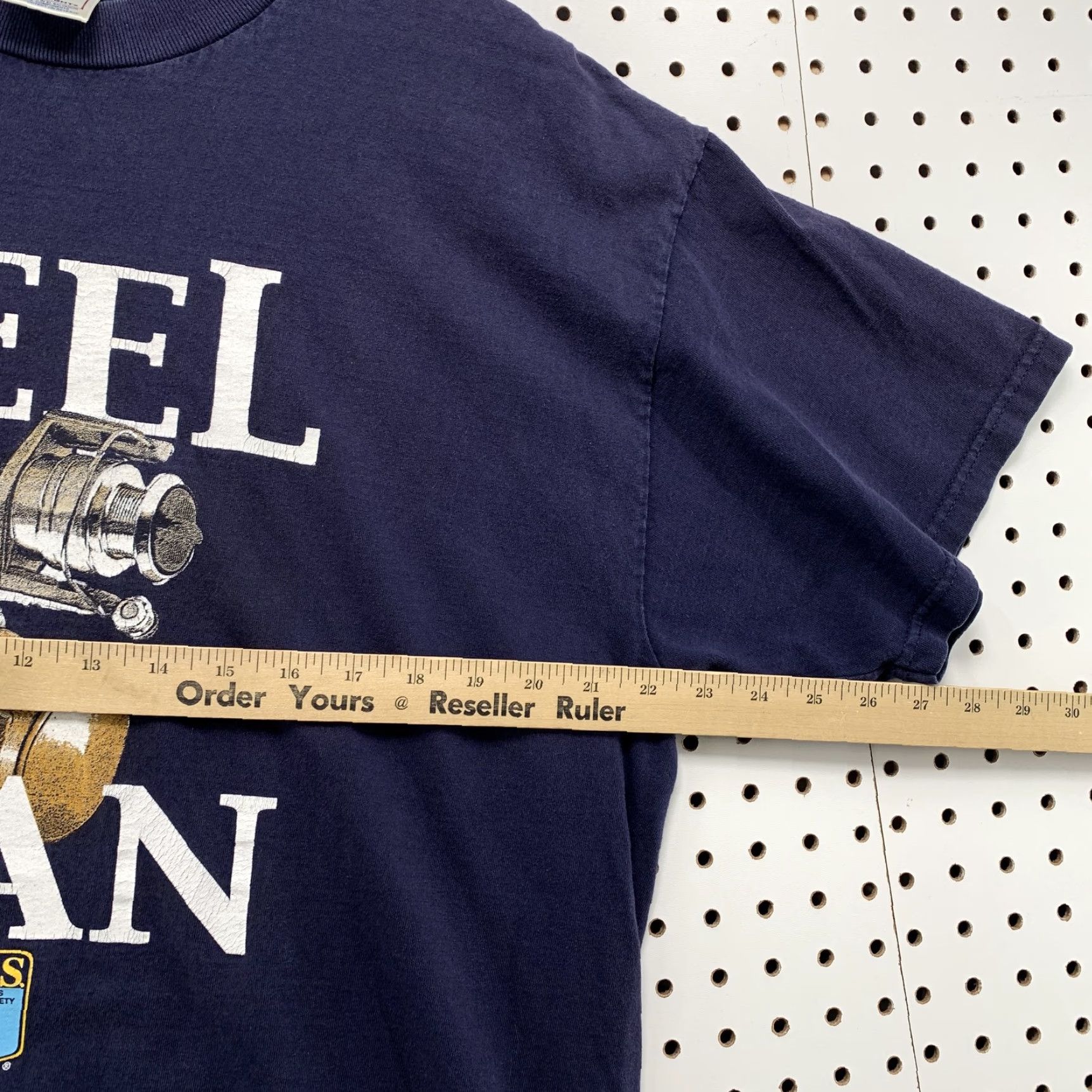 Delta VINTAGE Delta Shirt Mens XL Blue Navy Blue Short Sleeve Reel Man Bass Fishing Shirt VRNT? Size US XL / EU 56 / 4 - 7 Thumbnail