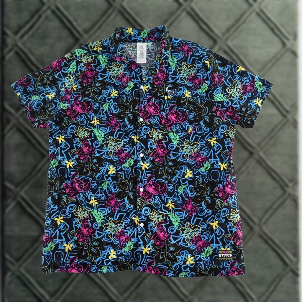 Disney Disney Parks Shirt Adult XL Hawaiian Stitch Button-Up Camp Multicolor Short Sleeve 90s Theme Mens Size US XL / EU 56 / 4 - 1 Thumbnail