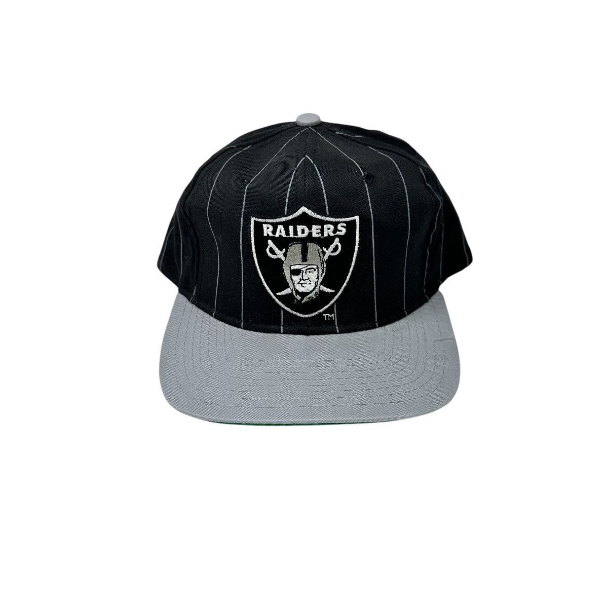 NFL × Starter × Vintage Vintage Starter Los Angeles Raiders Pinstripe Hat & Shorts Size US 30 / EU 46 - 8 Thumbnail