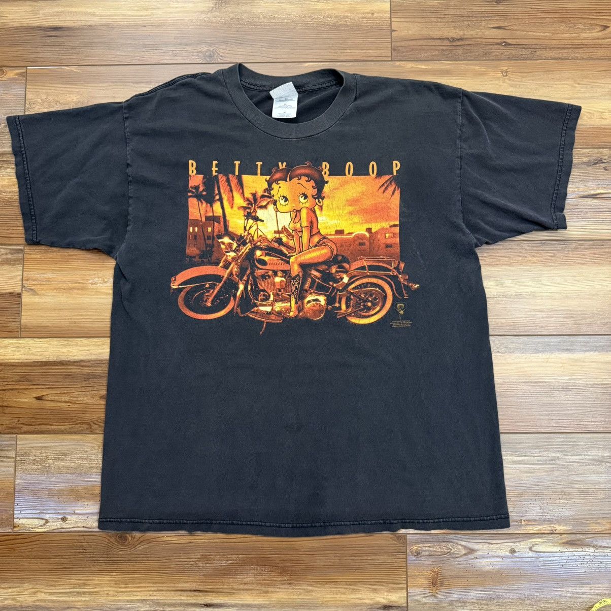 Other Vintage ‘97 Betty Boop Motorcycle Faded Black Tee Shirt Size US XL / EU 56 / 4 - 1 Thumbnail