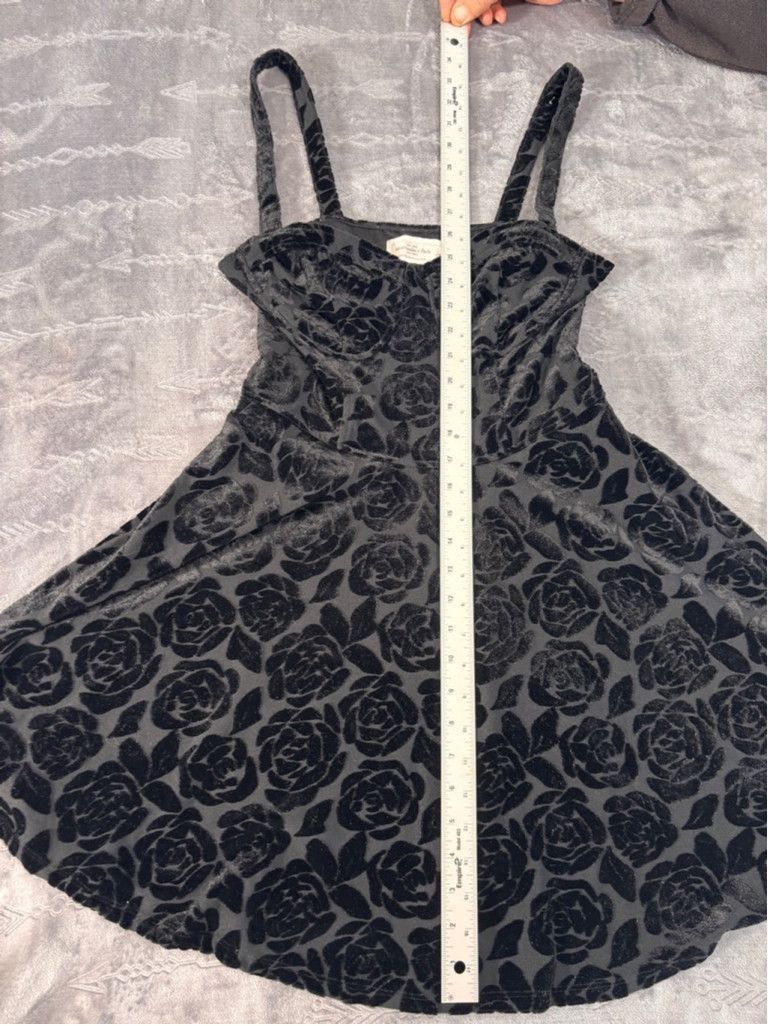 Abercrombie & Fitch Women's Abercrombie & Fitch Black Floral Velvet Dress Size S Size XXS / US 00 / IT 34 - 6 Thumbnail
