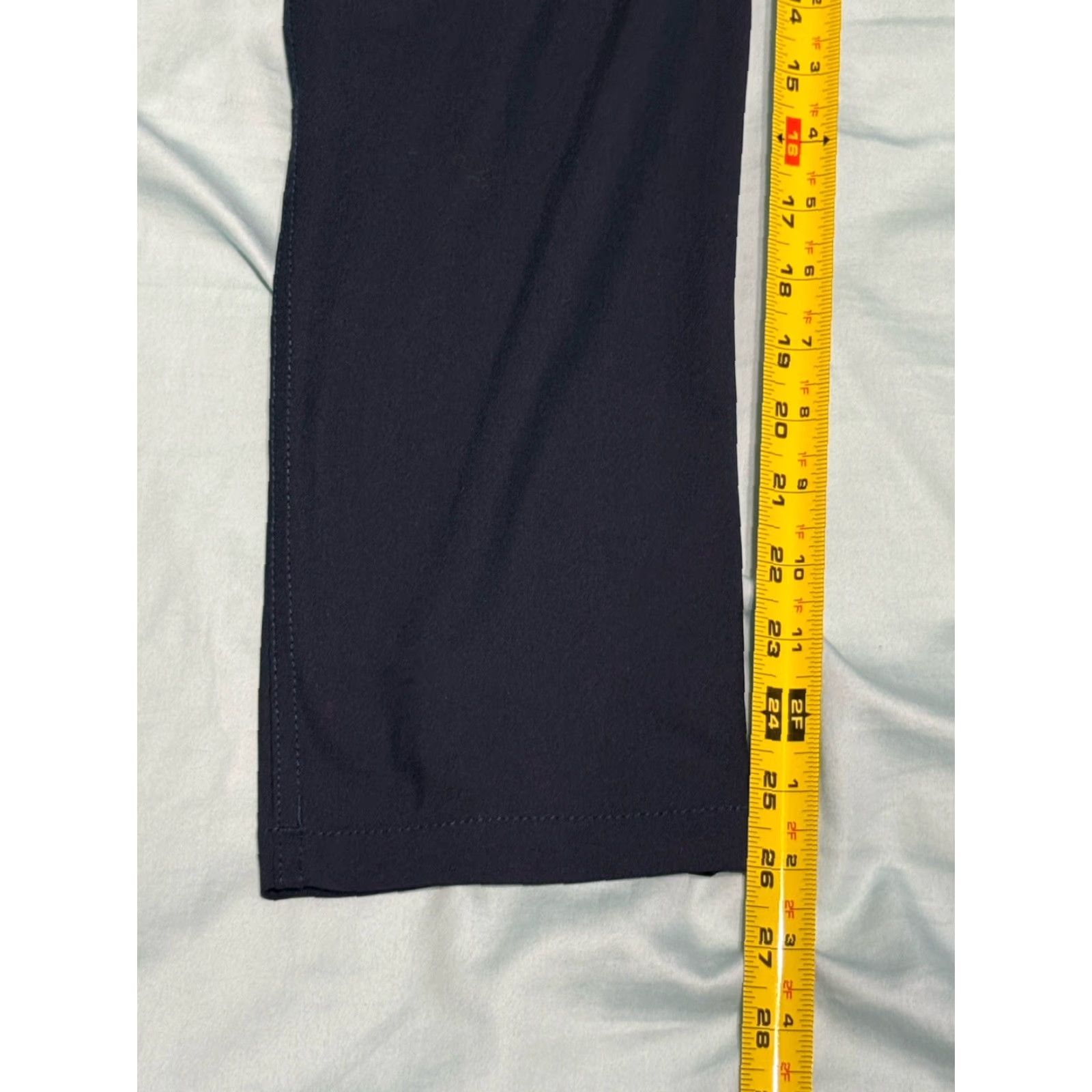 Lululemon Lululemon Women’s City Sleek 5 Pocket 7/8 Pant Blue 31x26 Slim Fit Ankle 10 N/A EUC Size 32" / US 10 / IT 46 - 3 Thumbnail
