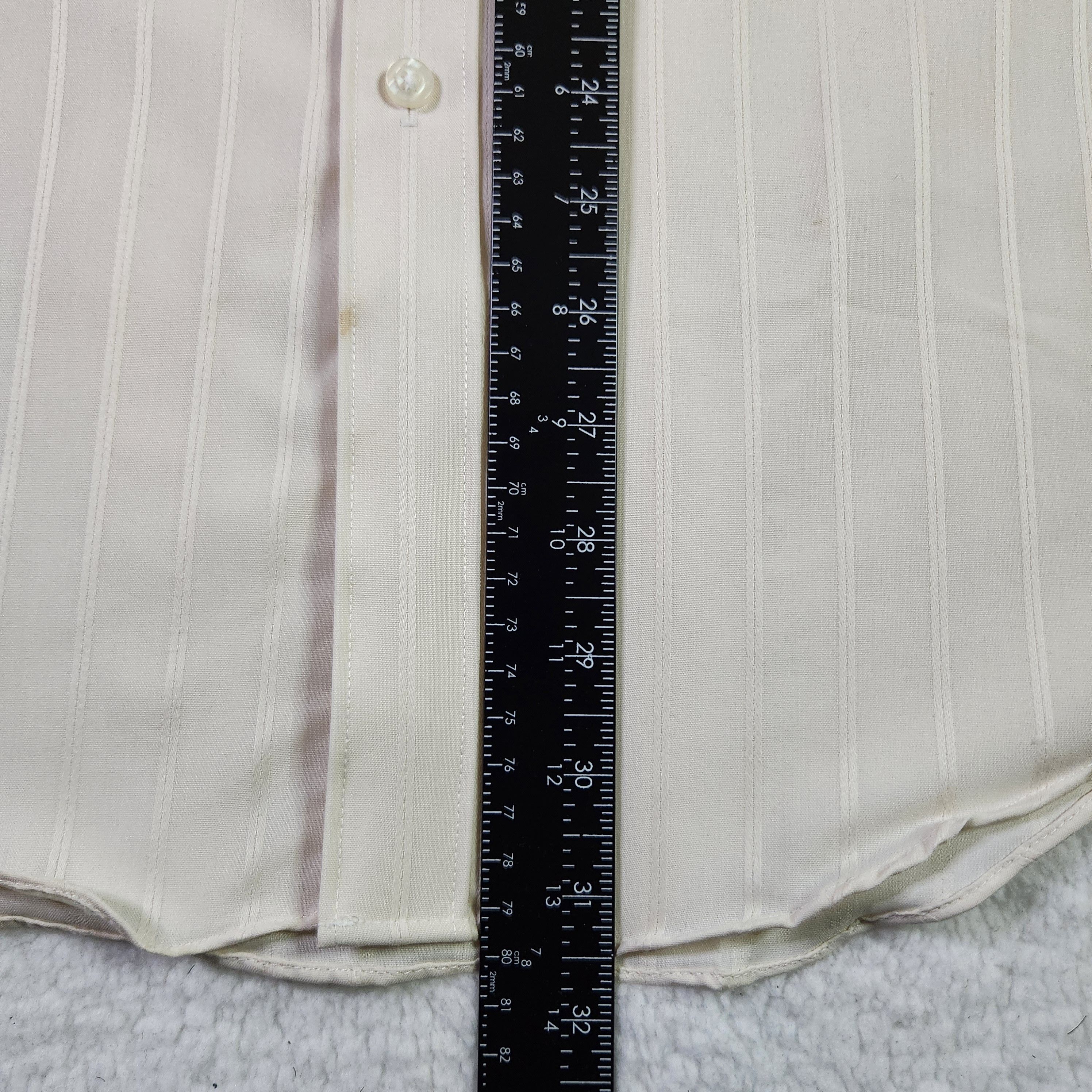 Van Heusen VINTAGE Van Heusen Half Sleeve Dress Shirt 15.5 Cream Stripe Size US L / EU 52-54 / 3 - 11 Thumbnail