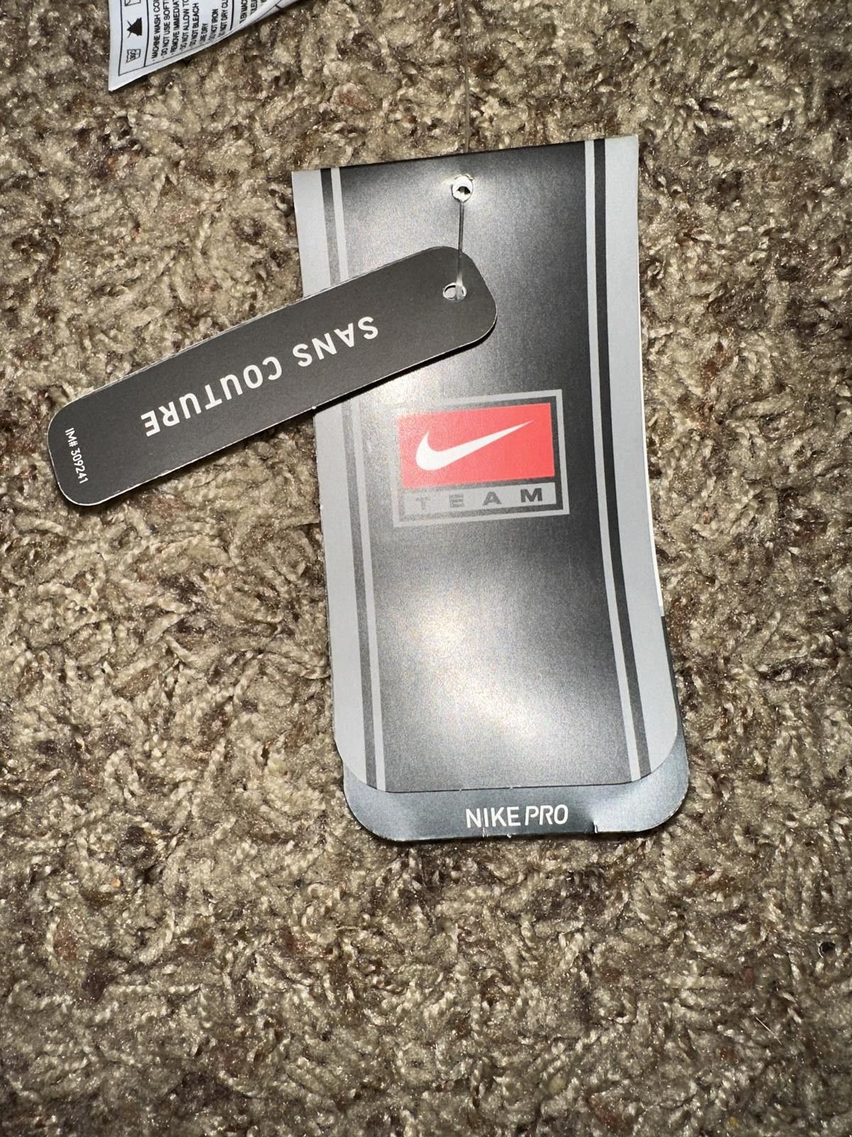 Nike Nike Men’s Pro Compression Seamless Grey Short Sleeve Shirt Size US XL / EU 56 / 4 - 12 Thumbnail