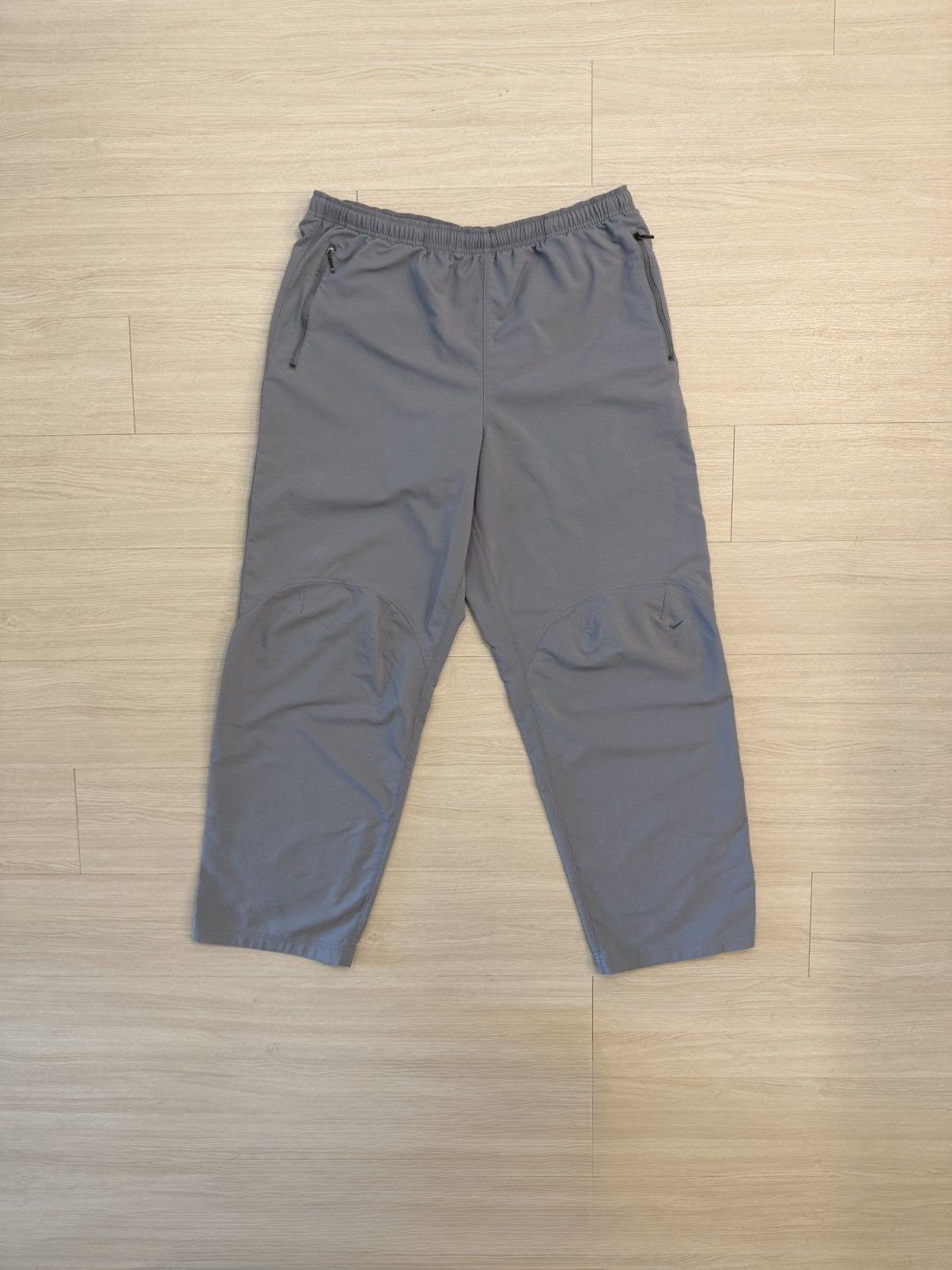 Nike 90’s Nike Grey Windbreaker Pants Size US 34 / EU 50 - 1 Thumbnail