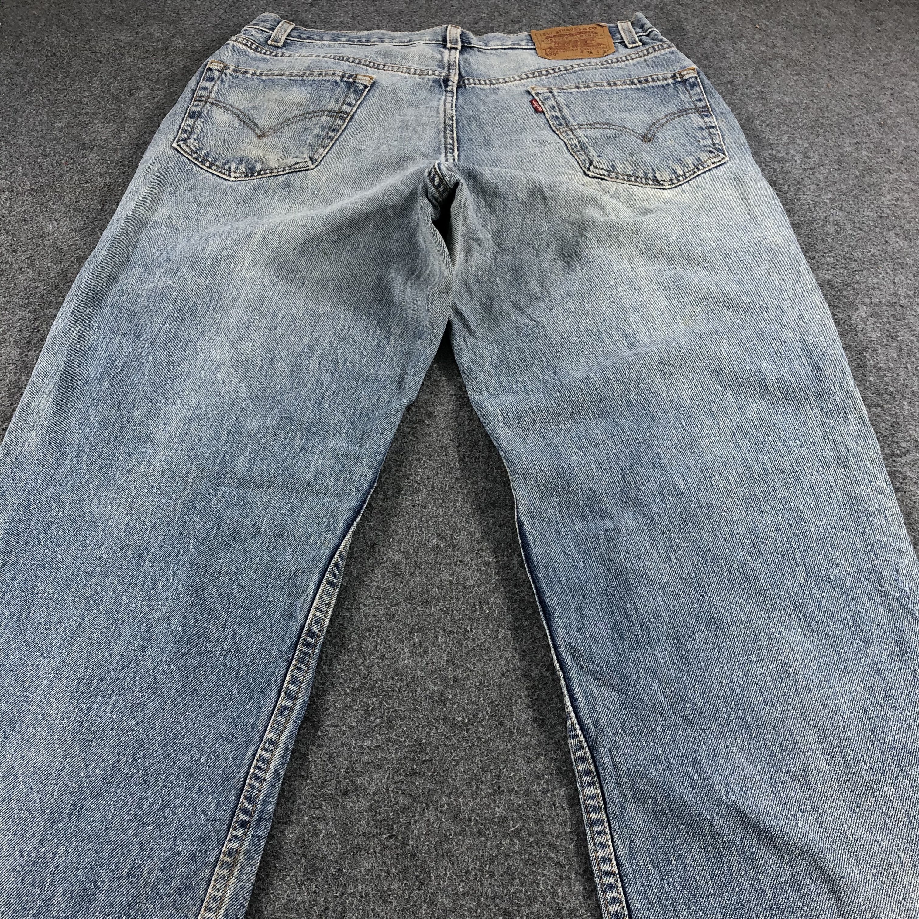 Levi's Vintage 90s Distress Levis 550 Light Wash Jeans-J1294 Size US 35 - 4 Thumbnail
