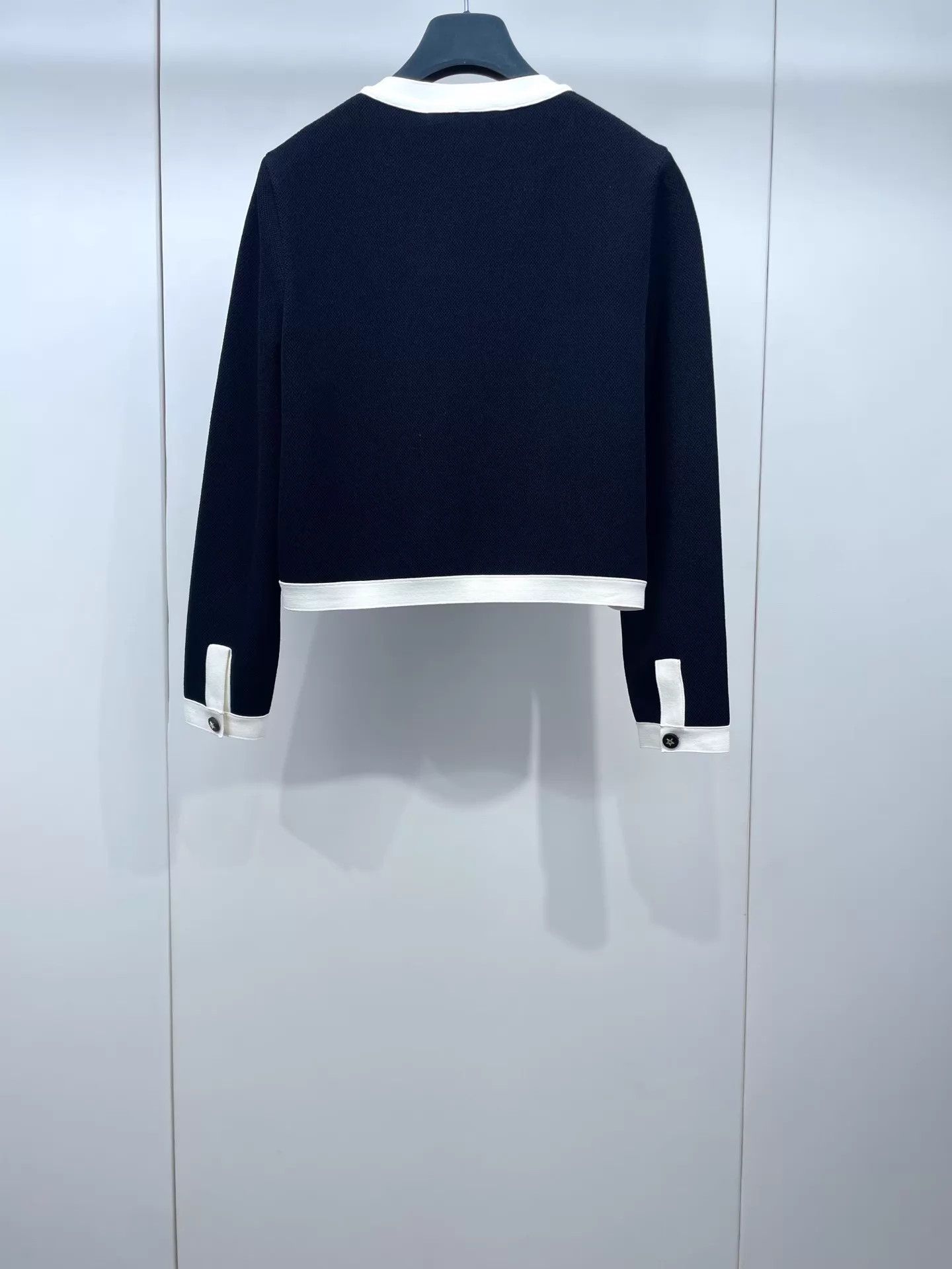 Dior Dior 25SS Crewneck Knit Cardigan Black/White Size36 99NWT Size XS / US 0-2 / IT 36-38 - 2 Thumbnail