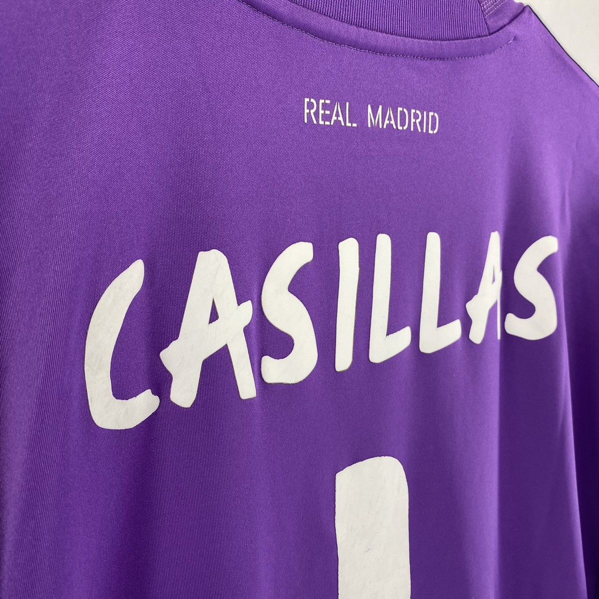 Adidas Casillas Real Madrid 2013 2014 Keeper Home Soccer Football Size US XL / EU 56 / 4 - 7 Thumbnail