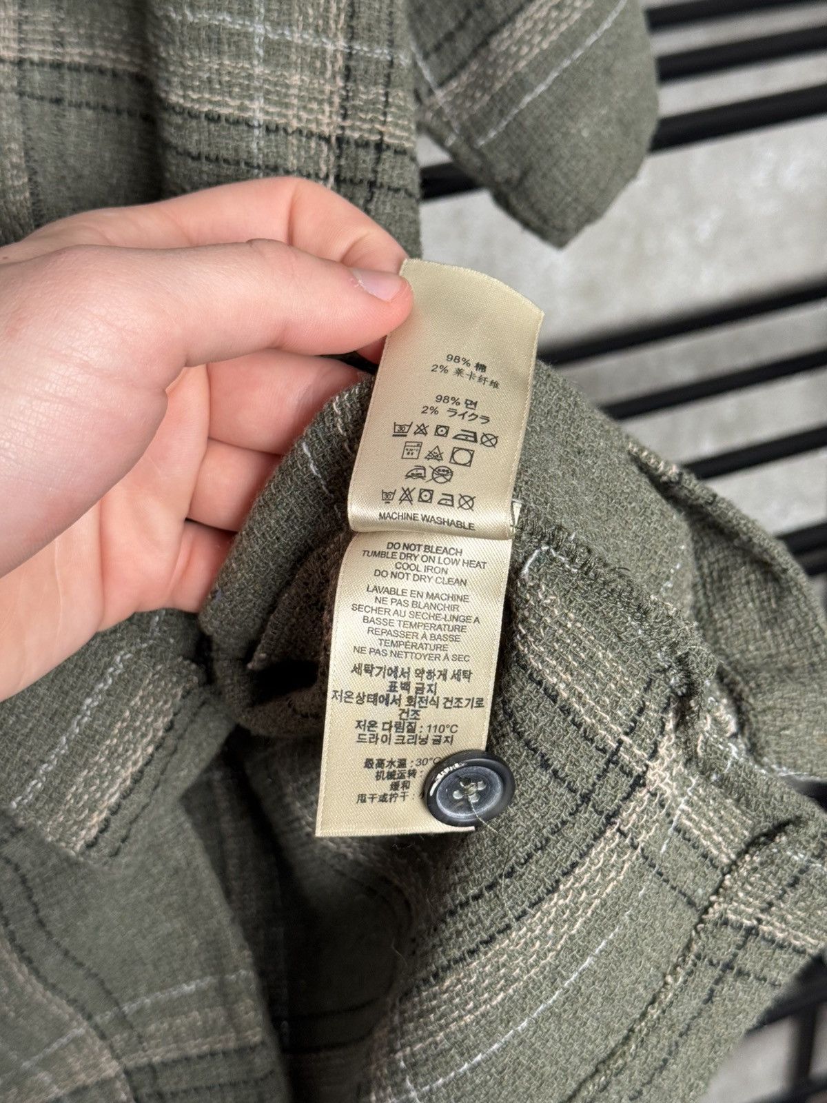 Burberry Vintage rare Burberry Shirt Size US L / EU 52-54 / 3 - 9 Thumbnail