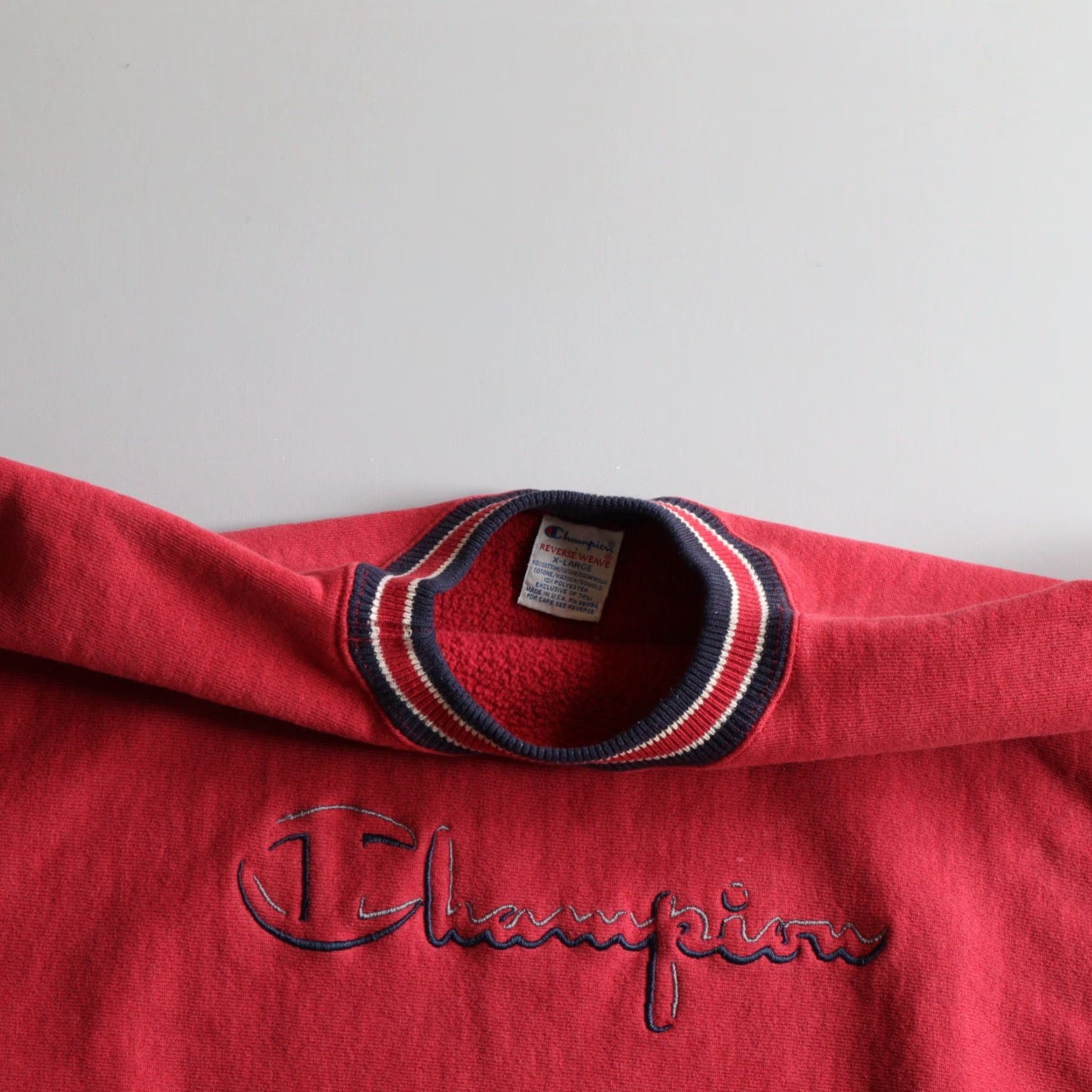 VINTAGE Champion Sweatshirt XL Logo Embroidered 90s Reverse Weave
