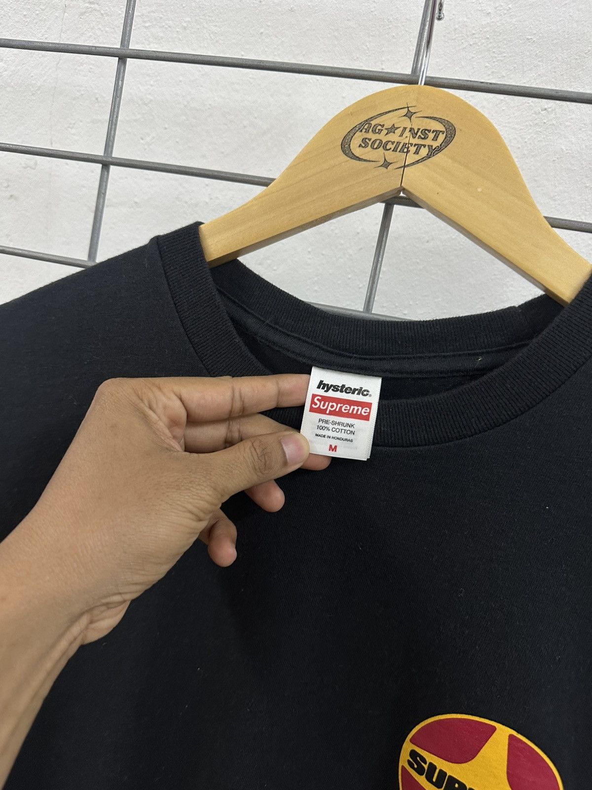 Hysteric Glamour × Supreme Supreme X Hysteric Glamour Pin Up Tee Size US M / EU 48-50 / 2 - 7 Thumbnail