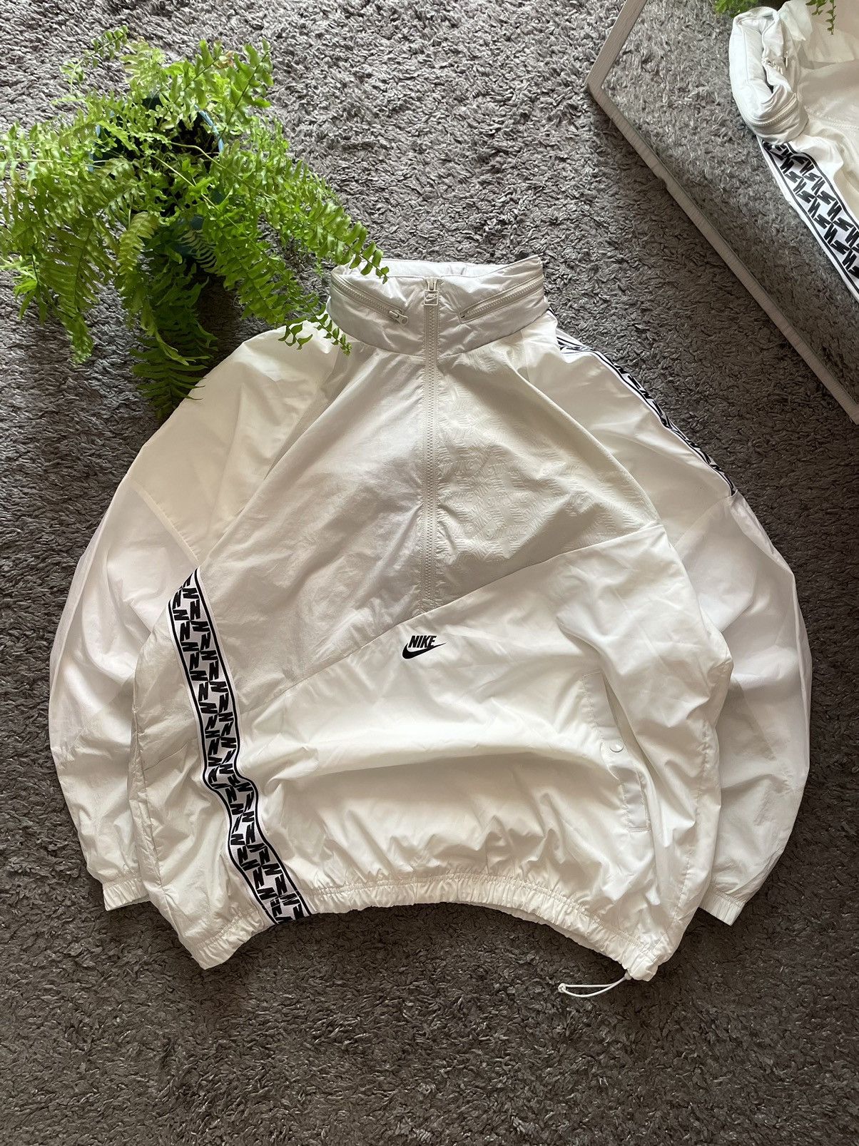Nike × Vintage Nike Anorak Light Jacket Streetwear Oversize Big Logo Rare Size US L / EU 52-54 / 3 - 18 Thumbnail