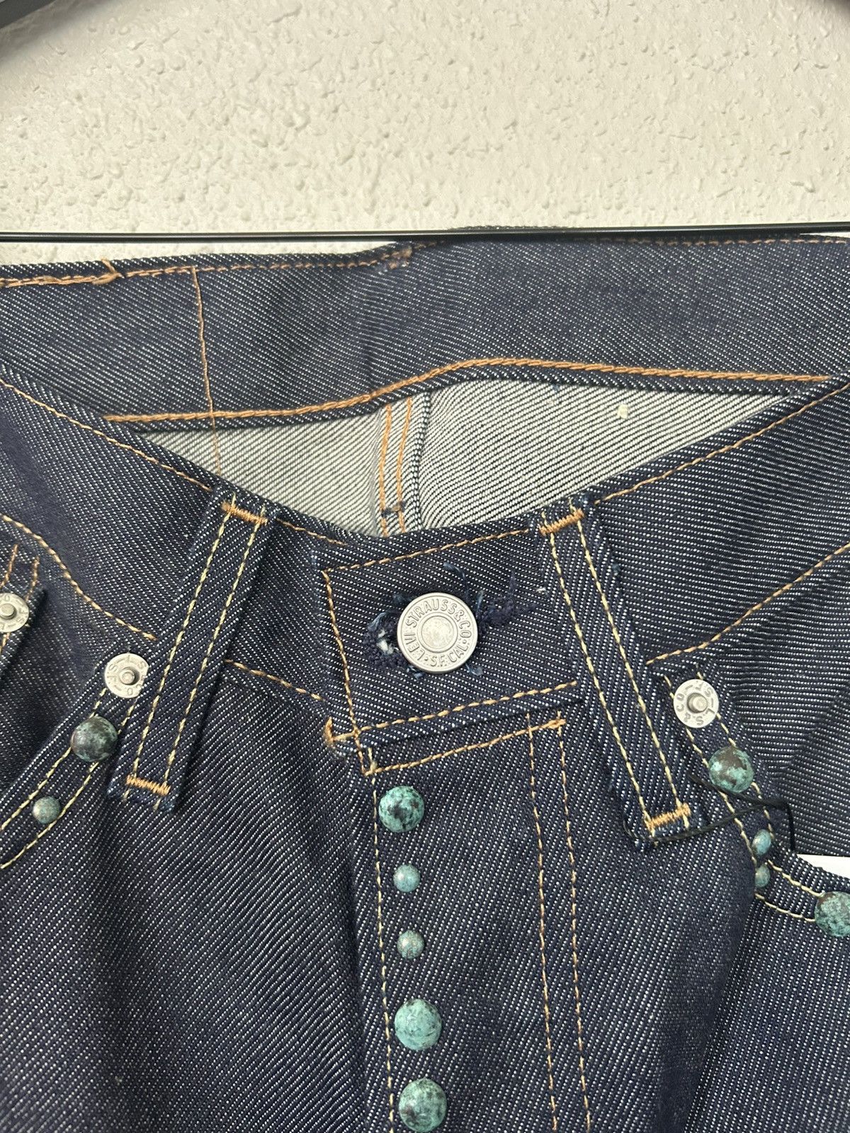 DENIM TEARS × Levi's DENIM TEARS LEVIS RHINESTONE COTTON WREATH DENIM Size US 30 / EU 46 - 3 Thumbnail