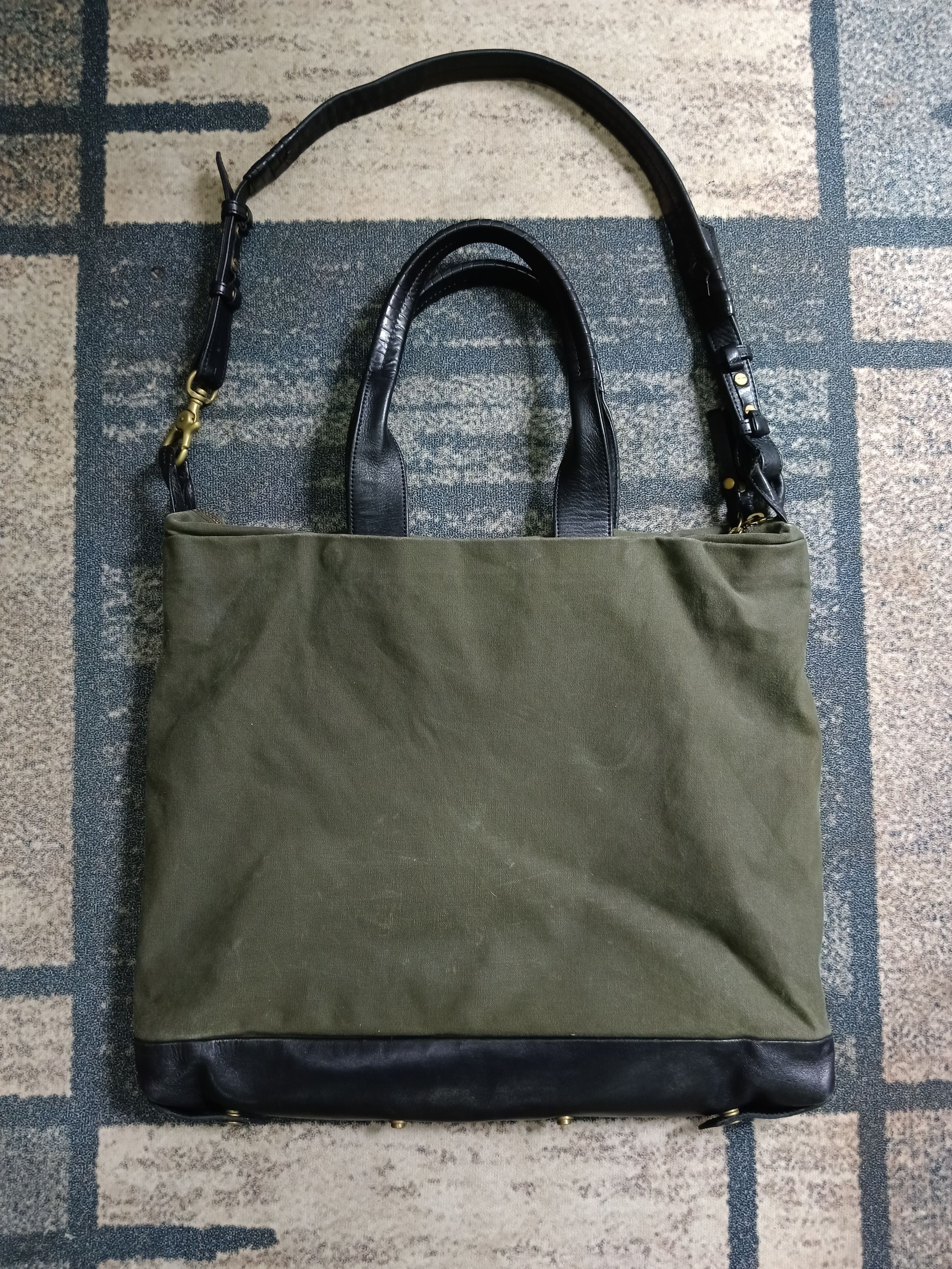 Cornelian Taurus By Daisuke Iwanaga Cornelian Taurus By Daisuke Iwanaga Canvas Tote/Crossbody Size ONE SIZE - 2 Thumbnail