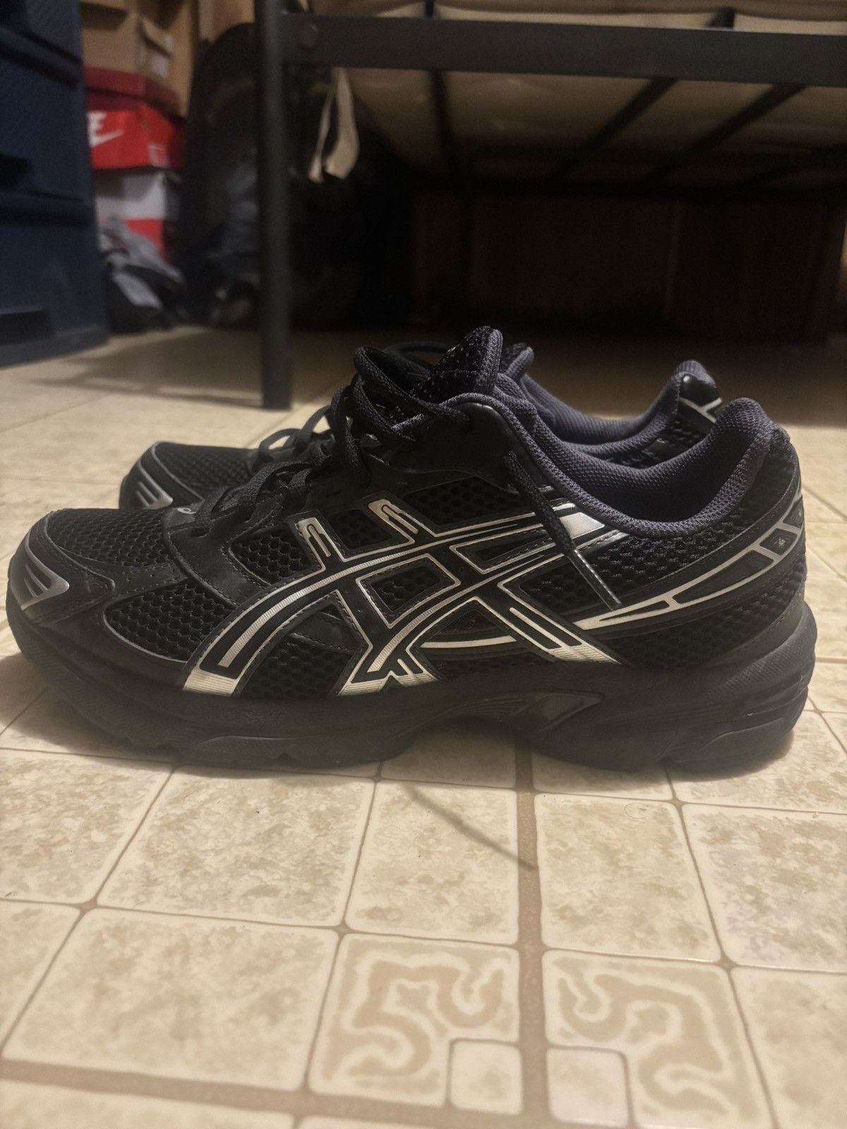 Asics Black Pure Silver Asics Size US 9.5 / EU 42-43 - 3 Thumbnail
