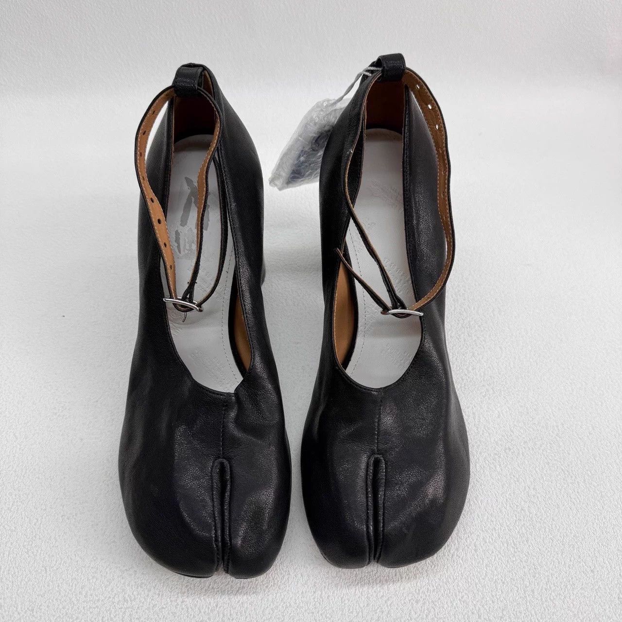 Maison Margiela Maison Margiela Tabi Leather Ankle Strap Heels 8cm Black 40 Size US 10 / IT 40 - 2 Thumbnail