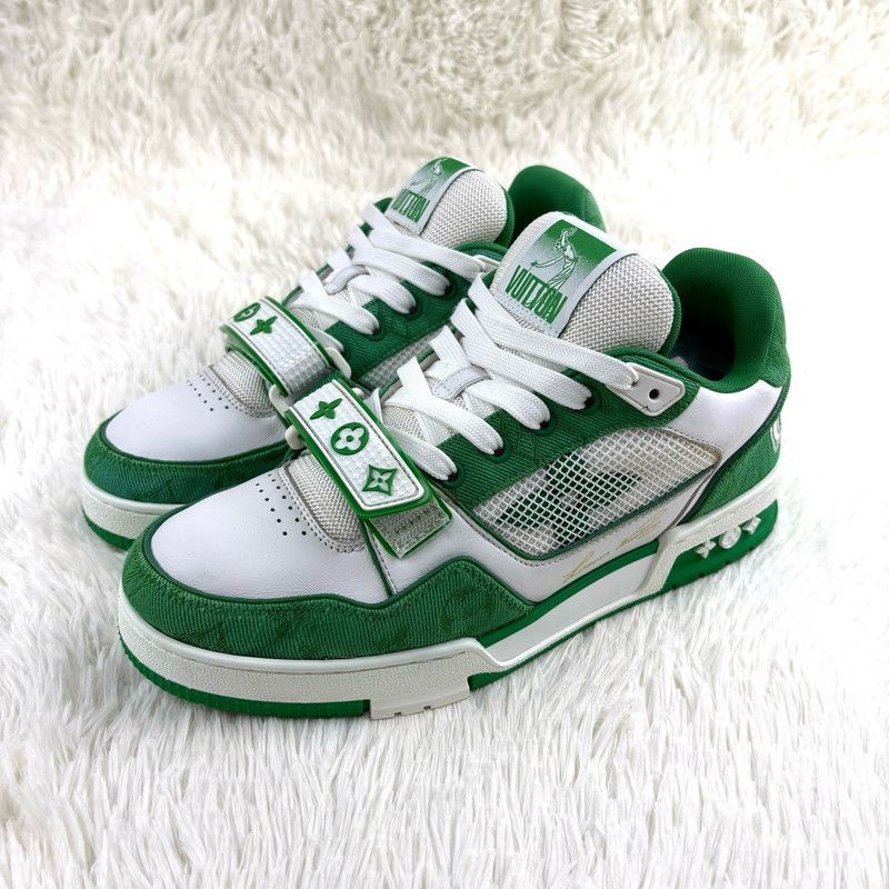Louis Vuitton Louis Vuitton Stylish Green and White Trainer Sneakers -250 Size US 9 / EU 42 - 1 Thumbnail