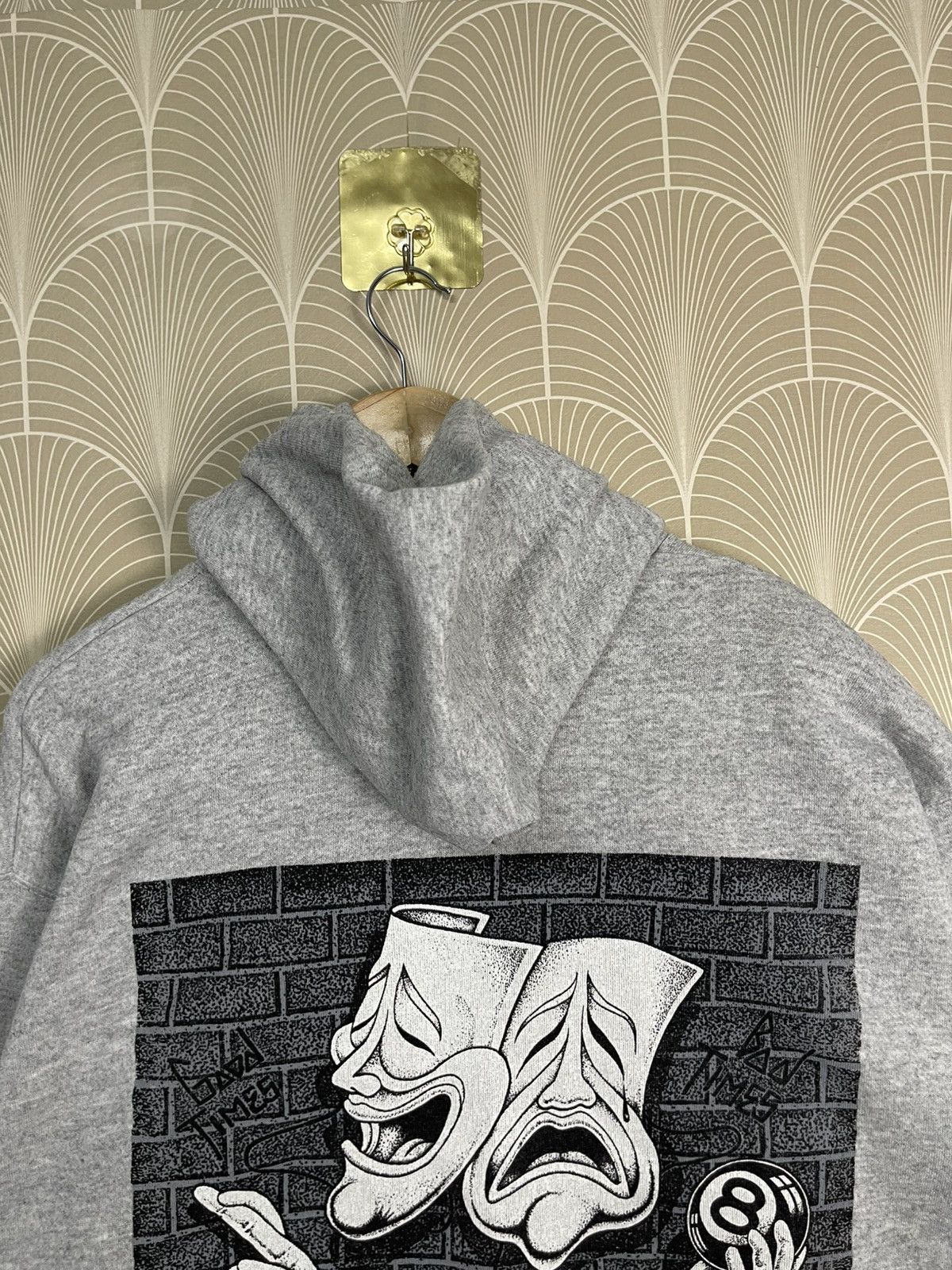 Vintage 🎱90s GONZALES GRAPHIC “SMILE NOW CRY LATER” HOODIE 8 BALL Size US XL / EU 56 / 4 - 6 Thumbnail