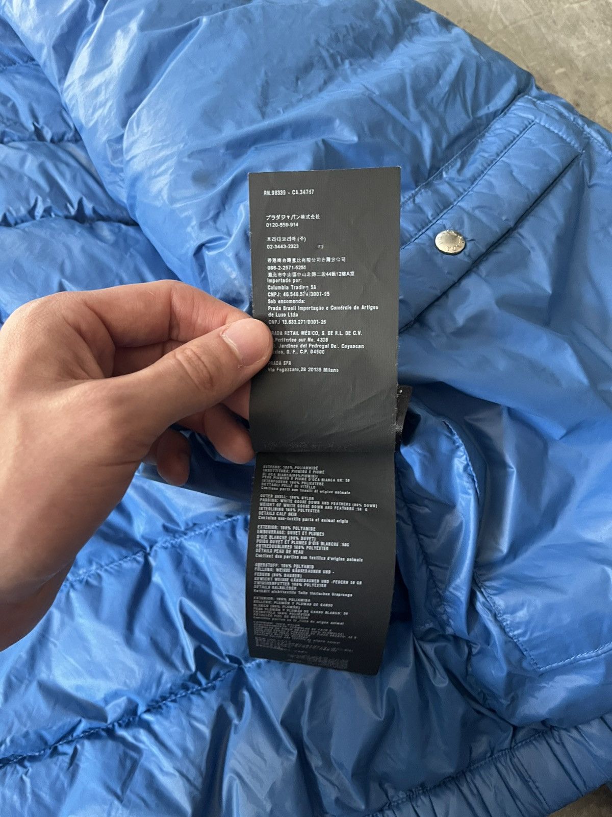Prada Prada blue light puffer jacket logo rare Size US M / EU 48-50 / 2 - 25 Thumbnail