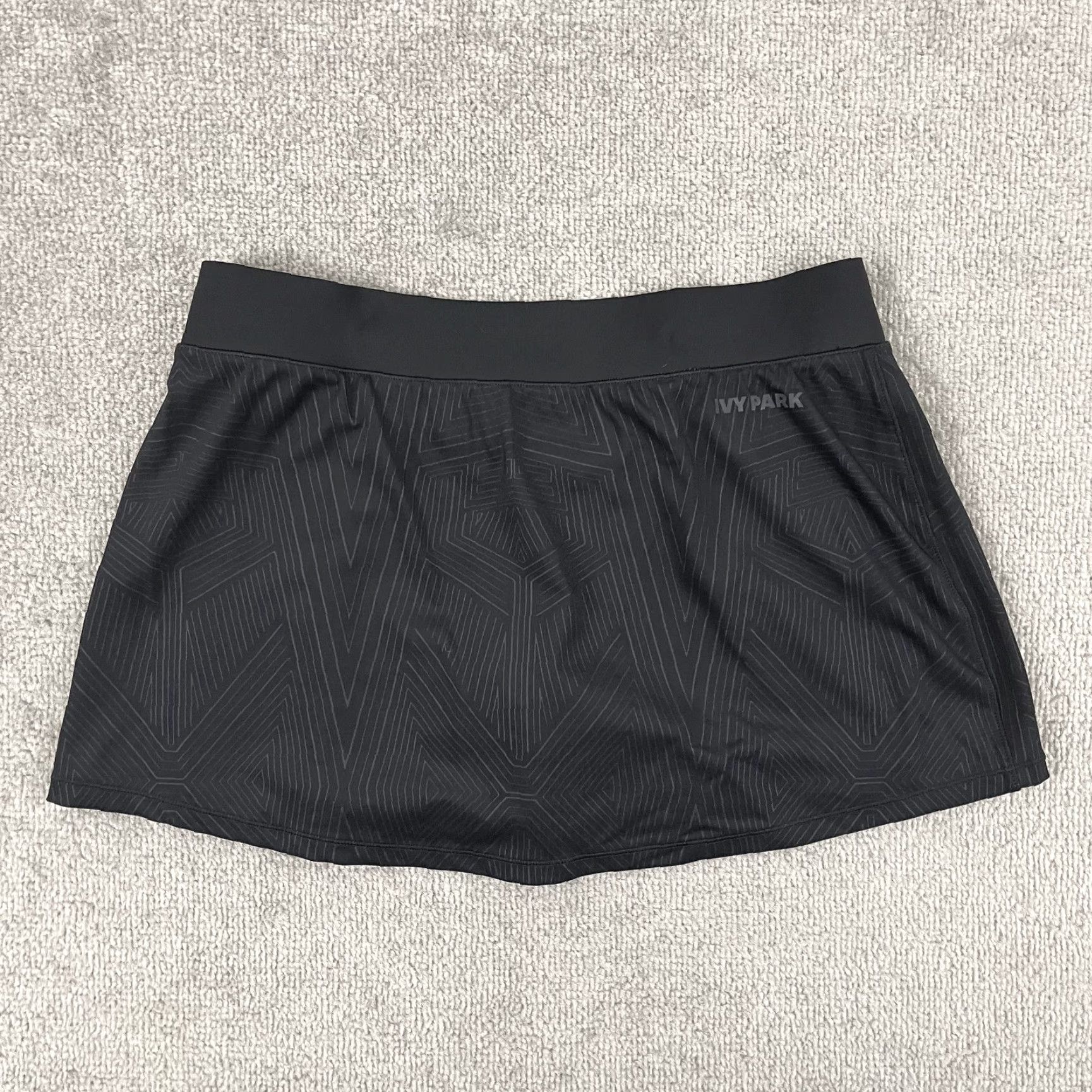 Ivy Park VINTAGE Ivy Park Skort Skirt Womens M Black 4" Lined Short Tennis Pickleball Gym Size 29" - 2 Thumbnail
