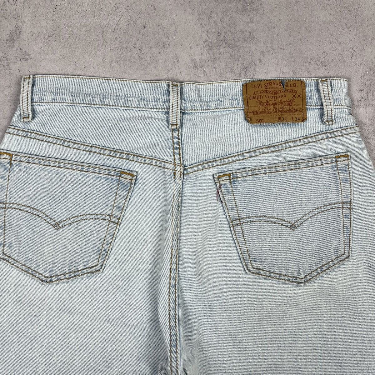 Levi's Vintage Levi’s 501 baby blue made in USA jeans 1993 Size US 34 / EU 50 - 2 Thumbnail