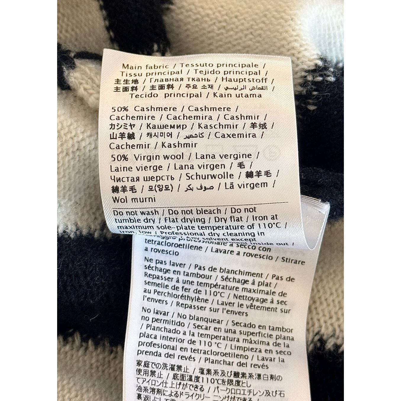 Other Valentino Logo Cashmere & Virgin Wool Sweater - Size US M / EU 48-50 / 2 - 5 Thumbnail