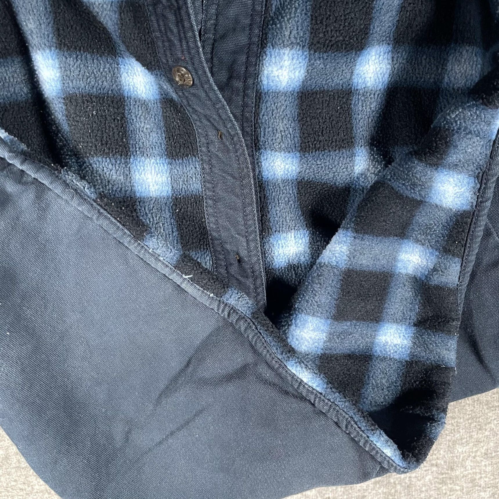 Levi's VINTAGE Levi's Shirt Jacket Mens M Navy Blue Fleece Lined Plaid Body Quilted Sleeves Size US M / EU 48-50 / 2 - 5 Thumbnail