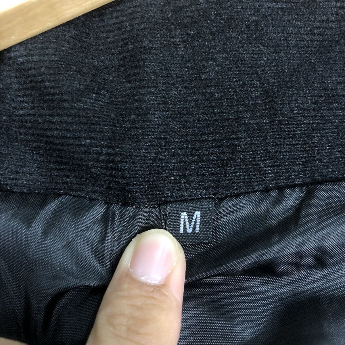 Other MITSUBISHI DOWN PUFFER JACKET Size US M / EU 48-50 / 2 - 16 Thumbnail