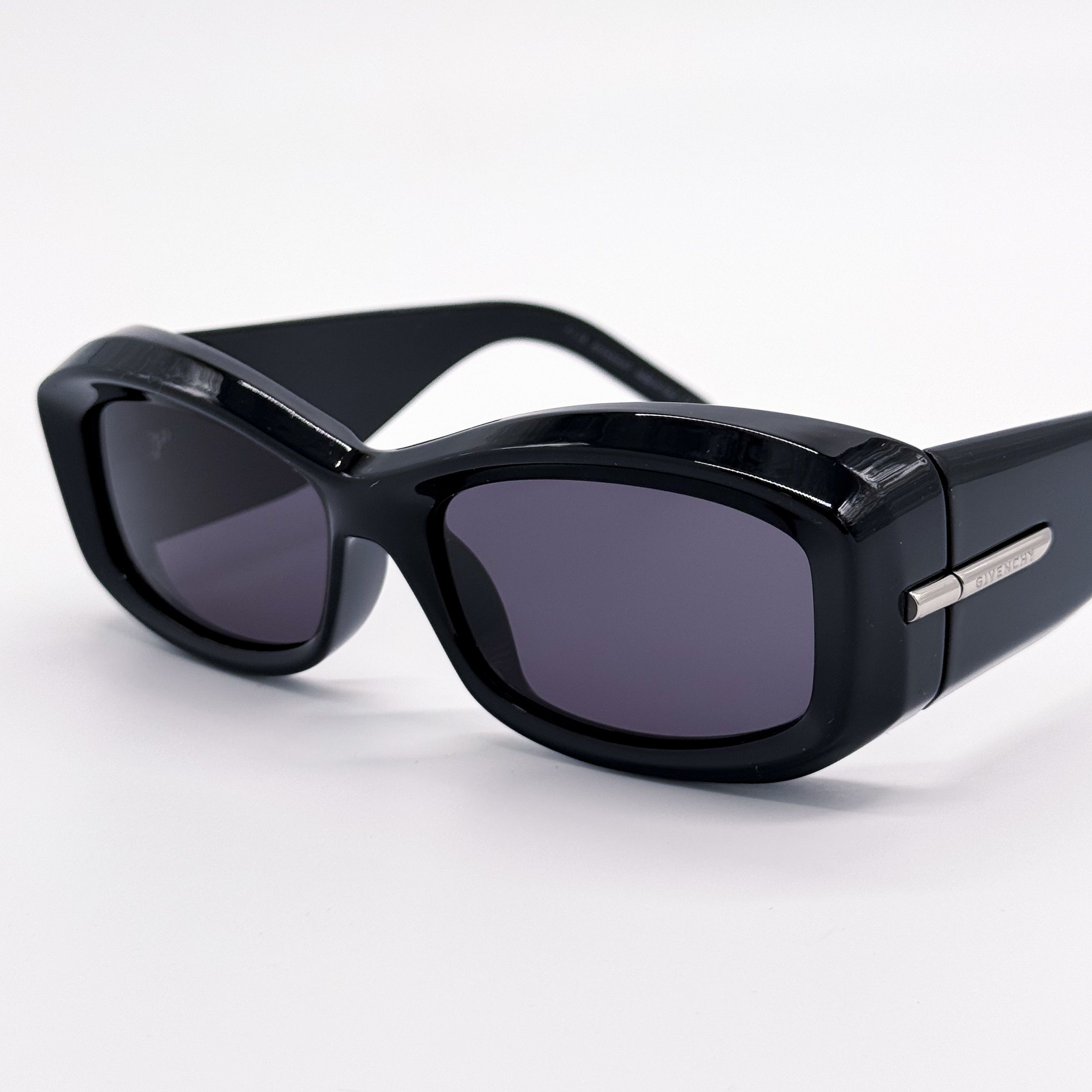 Givenchy NEW GIVENCHY GV40044U 01A BLACK WOMEN SUNGLASSES GIVENCHY Size ONE SIZE - 6 Thumbnail